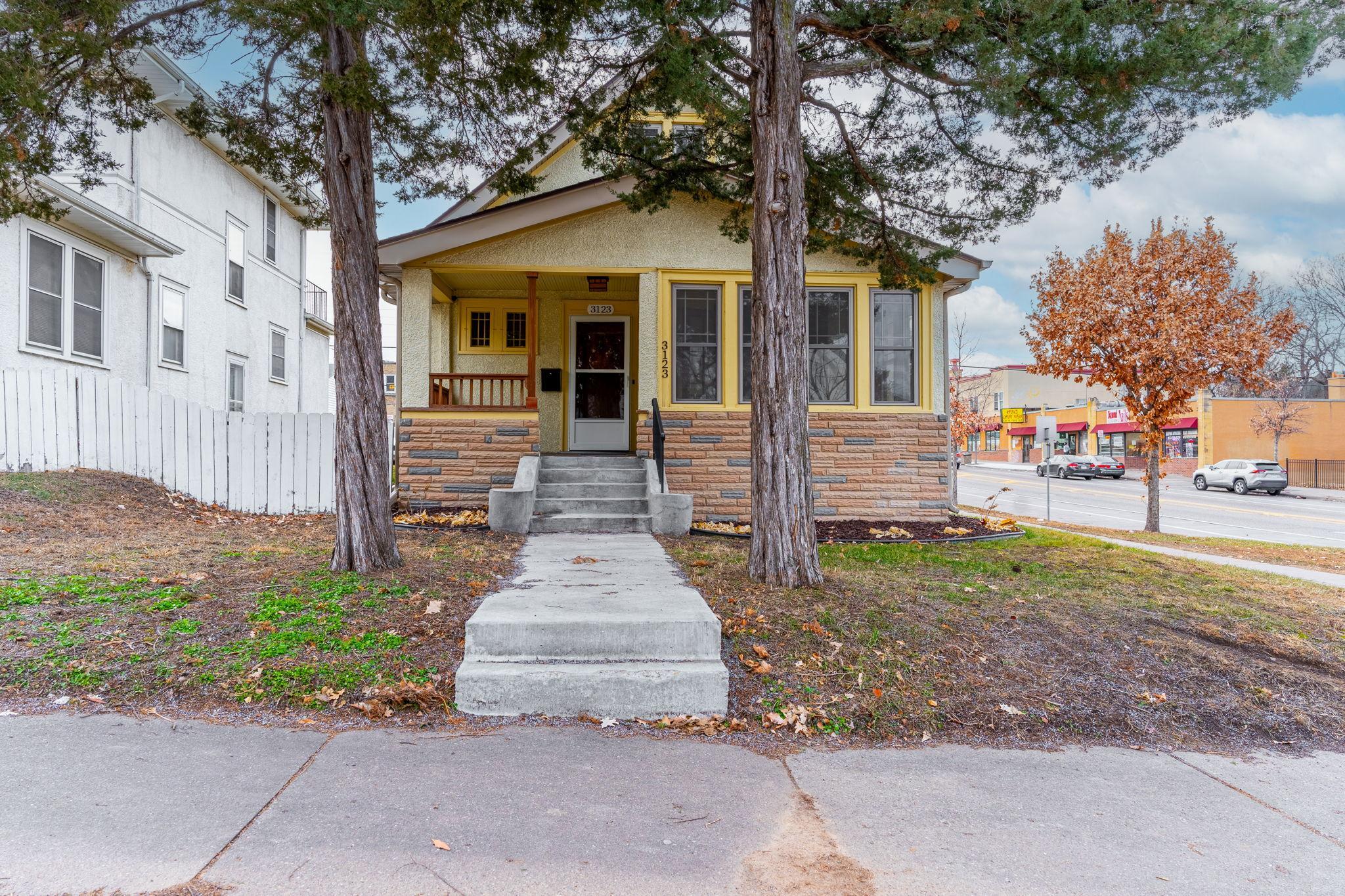 Homes for sale in Minneapolis, MN | 3123 Dupont Ave N, Minneapolis, MN 55411 | MLS# 6589916