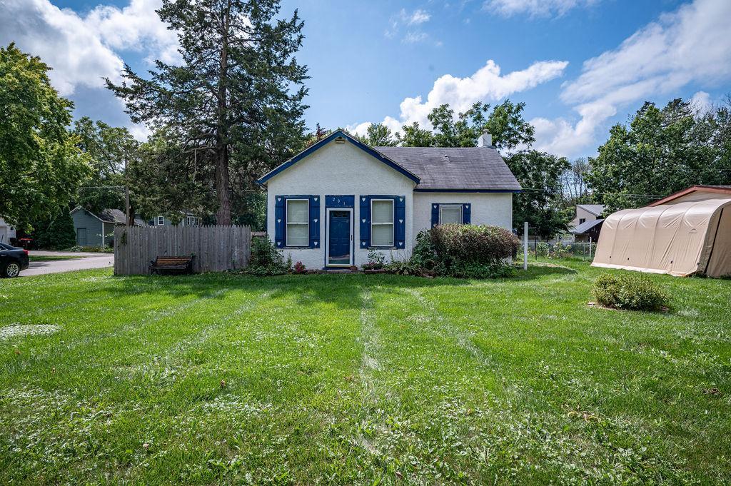 Homes for sale in Prescott, WI | 201 Flora St N, Prescott, WI 54021 | MLS# 6594346