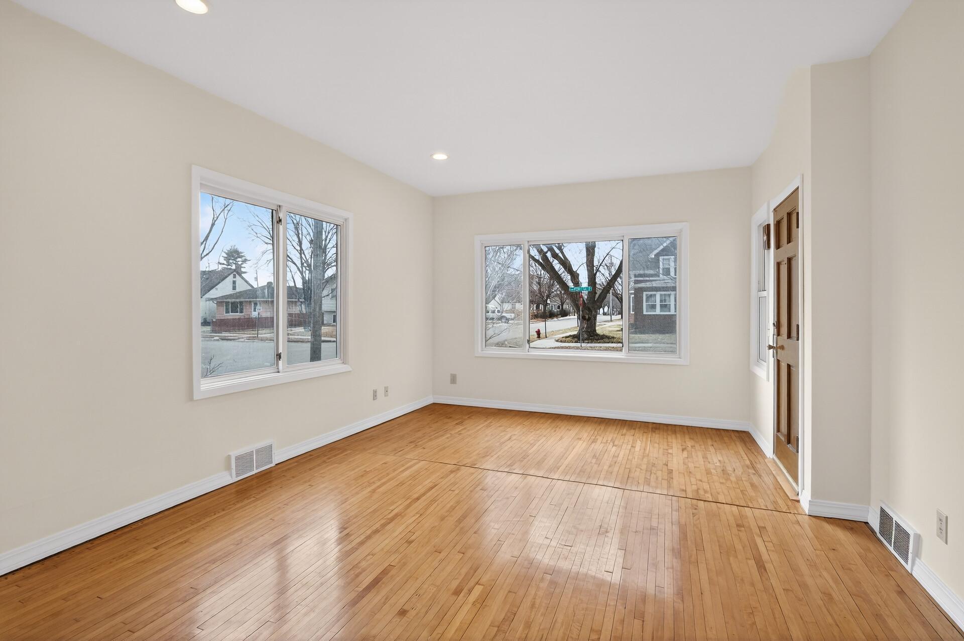 Homes for sale in Robbinsdale, MN | 3900 Perry Ave N, Robbinsdale, MN 55422 | MLS# 6643505