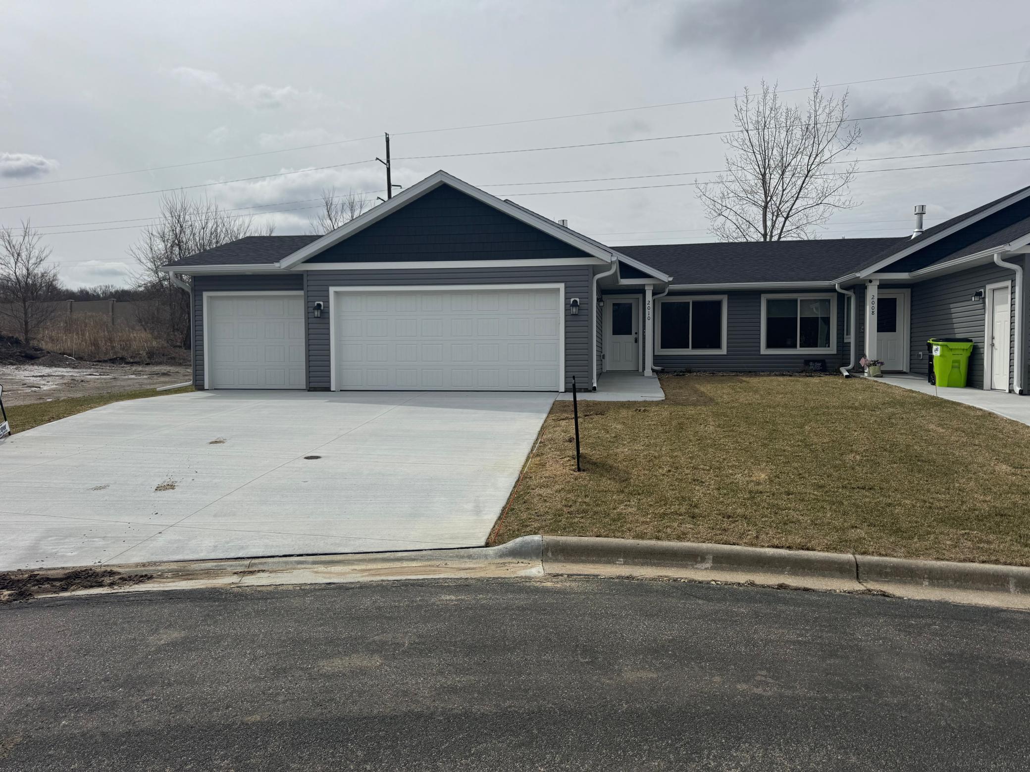 Homes for sale in Zumbrota, MN | 2010 20Th St, Zumbrota, MN 55992 | MLS# 6644685