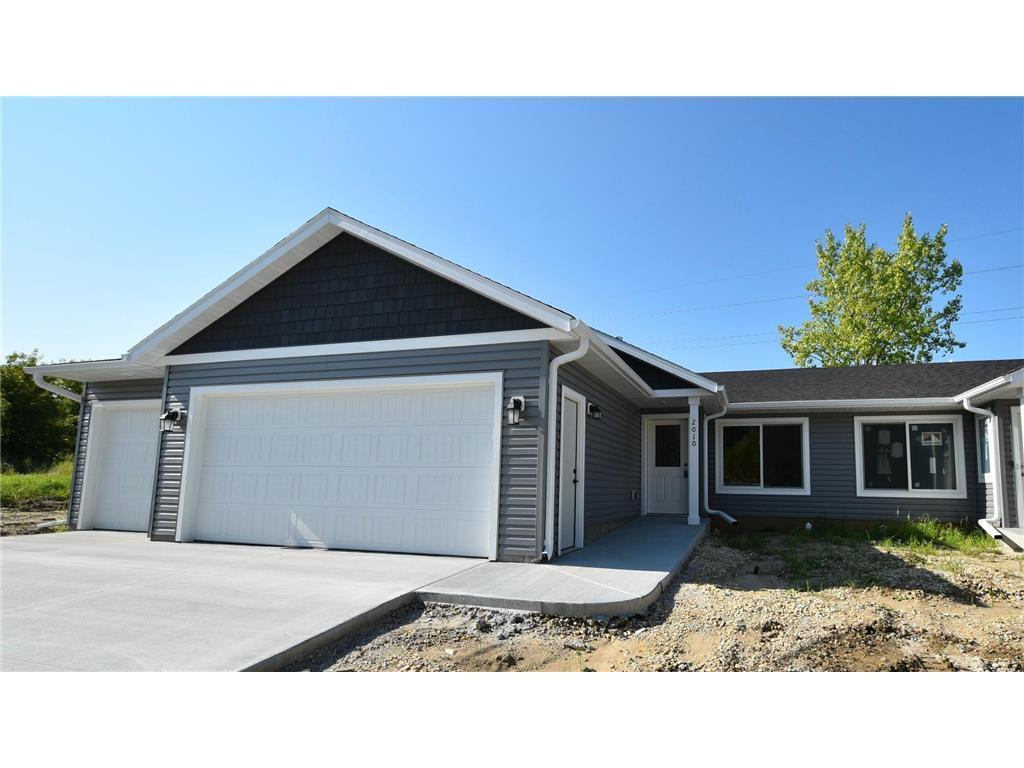 Homes for sale in Zumbrota, MN | 2010 20Th St, Zumbrota, MN 55992 | MLS# 6644685