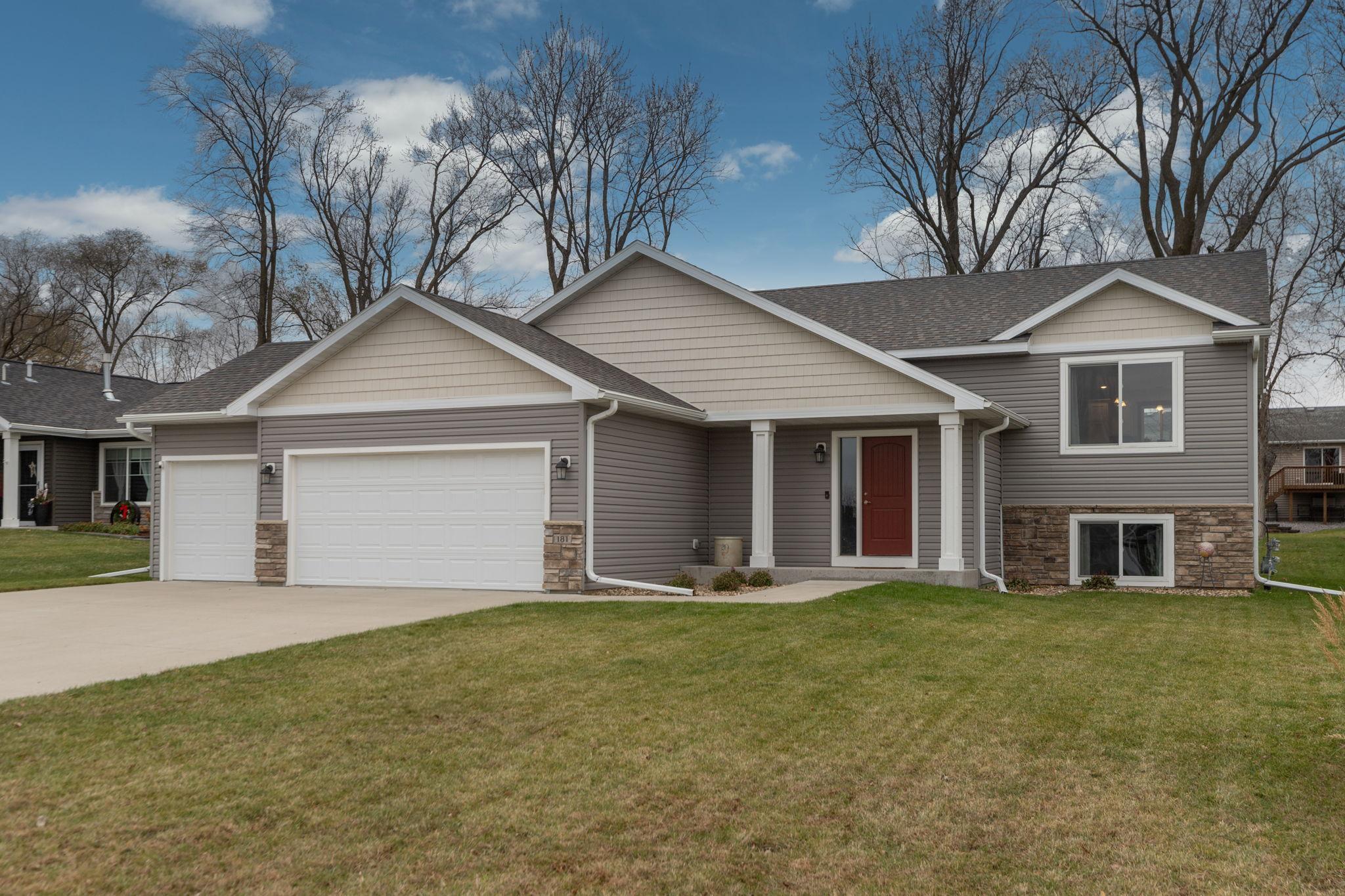 Homes for sale in Zumbrota, MN | 181 Golflinks Ave, Zumbrota, MN 55992 | MLS# 6644979