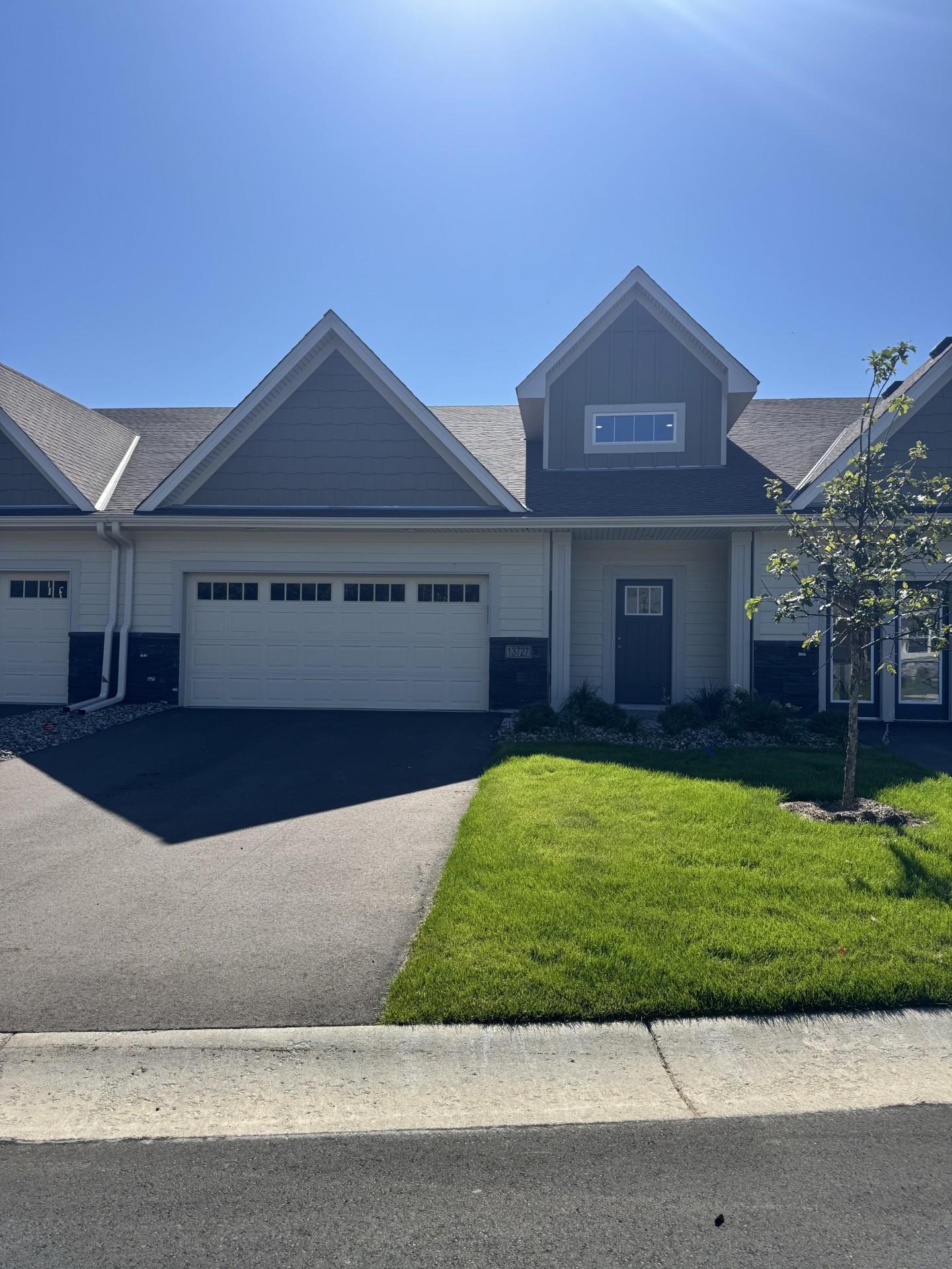 Homes for sale in Apple Valley, MN | 13727 Hollybrook Cir, Apple Valley, MN 55124 | MLS# 6654664