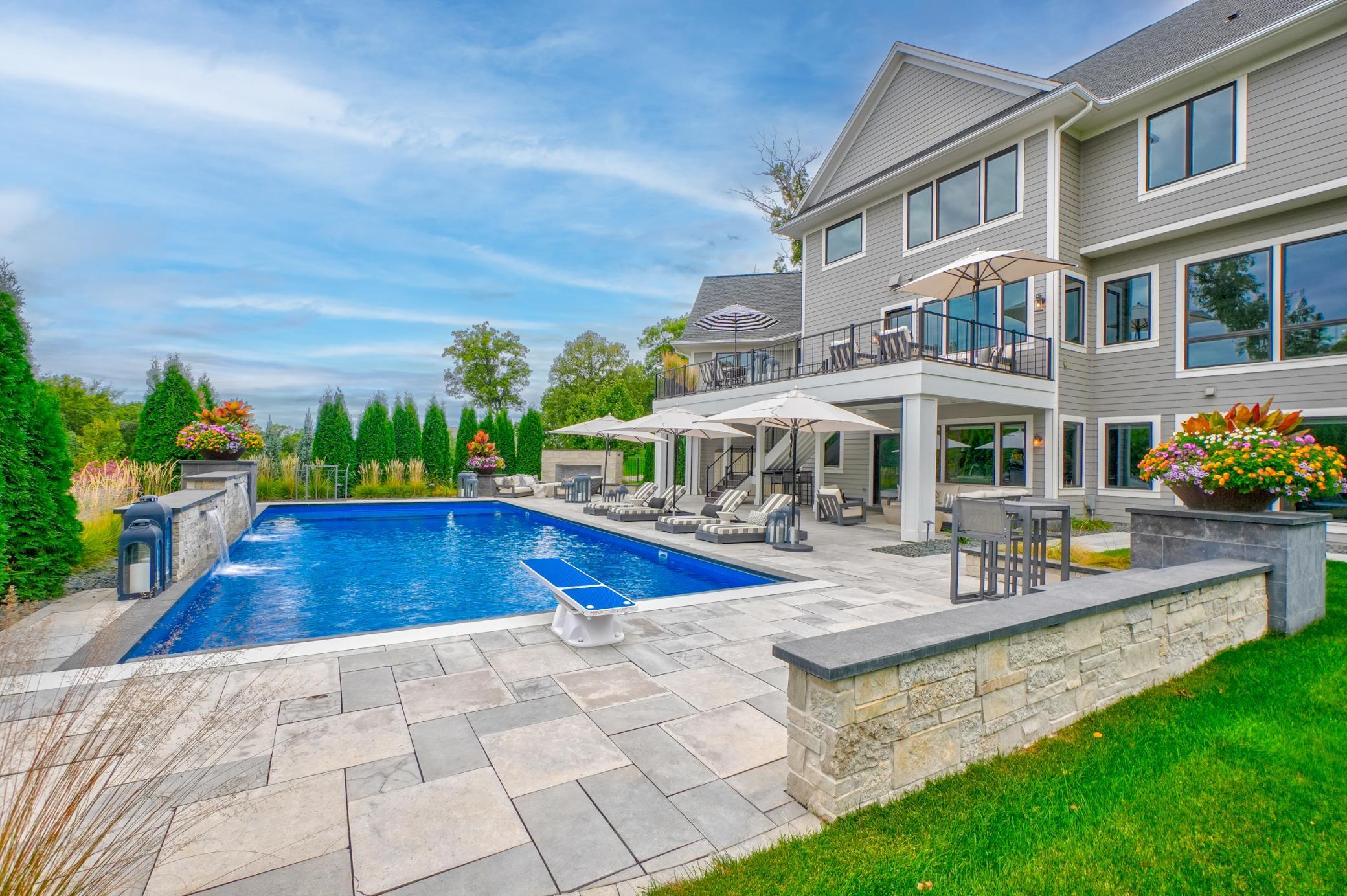 Homes for sale in North Oaks, MN | 21 Cherrywood Cir, North Oaks, MN 55127 | MLS# 6671613