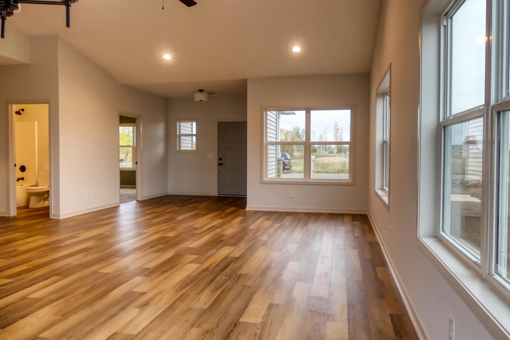 Homes for sale in Osceola, WI | 260 Spring St, Osceola, WI 54020 | MLS# 6688931