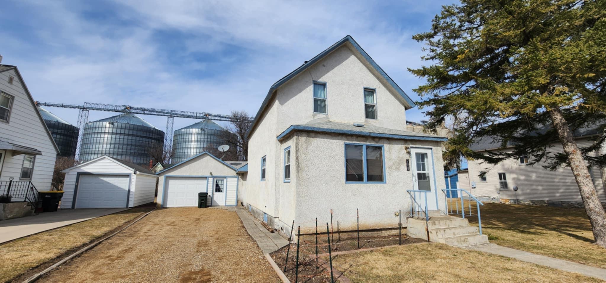 Homes for sale in Lamberton, MN | 208 2Nd Ave W, Lamberton, MN 56152 | MLS# 6693080