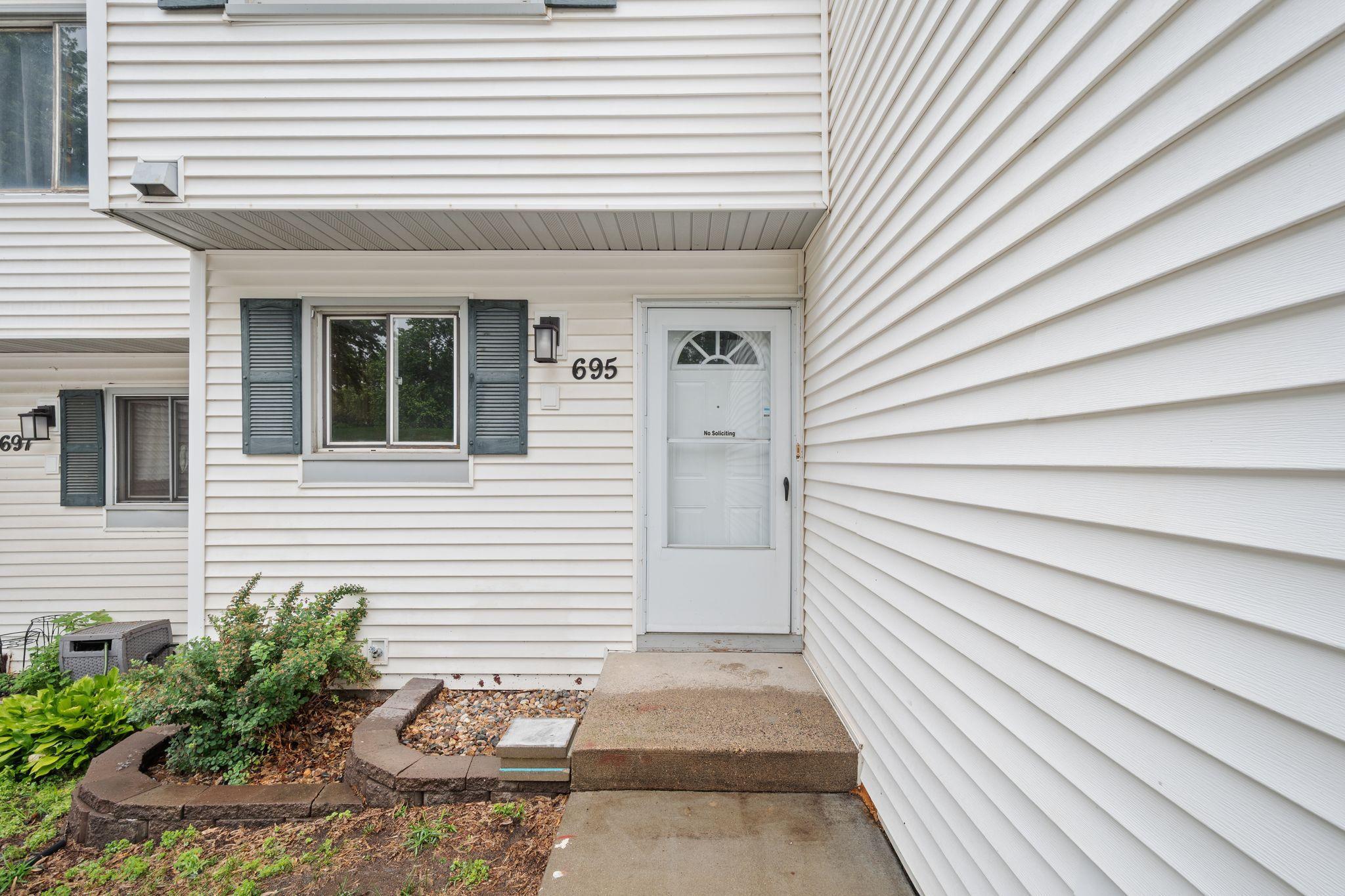 Homes for sale in Burnsville, MN | 695 E Burnsville Pkwy #19, Burnsville, MN 55337 | MLS# 6698559