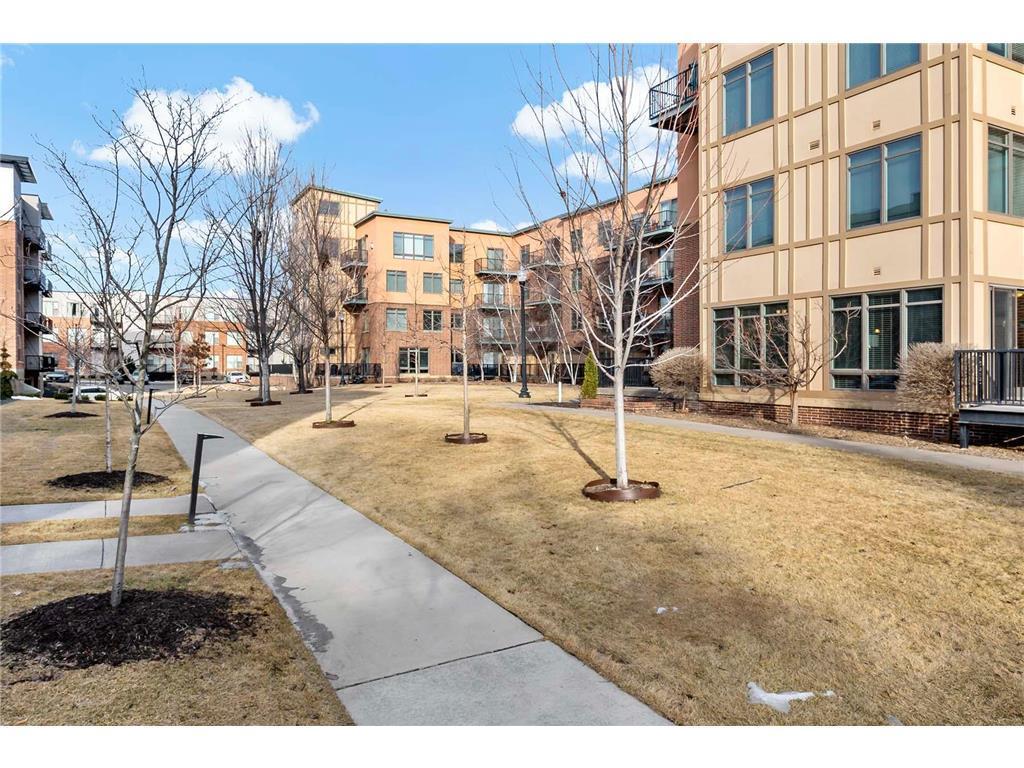 Homes for sale in Columbia Heights, MN | 1070 Grandview Ct Ne #310, Columbia Heights, MN 55421 | MLS# 6698720