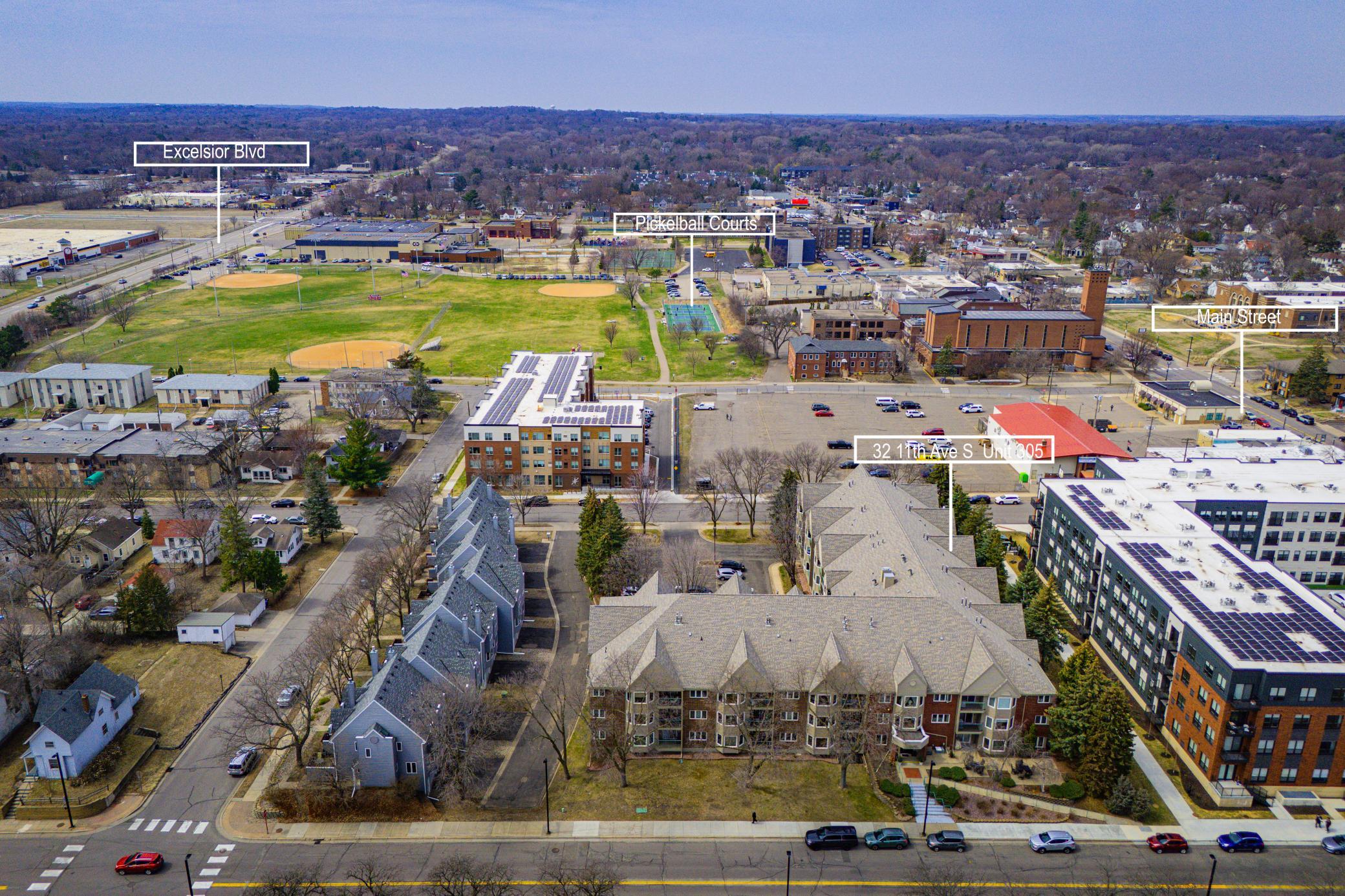 Homes for sale in Hopkins, MN | 32 11th Ave S #305, Hopkins, MN 55343 | MLS# 6701647