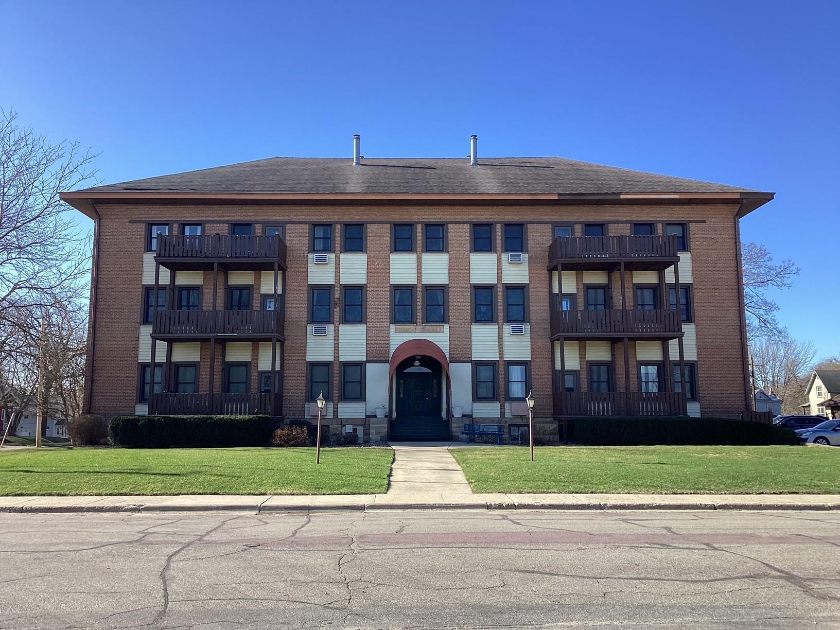 Homes for sale in Albert Lea, MN | 913 Abbott St #203, Albert Lea, MN 56007 | MLS# 6707472