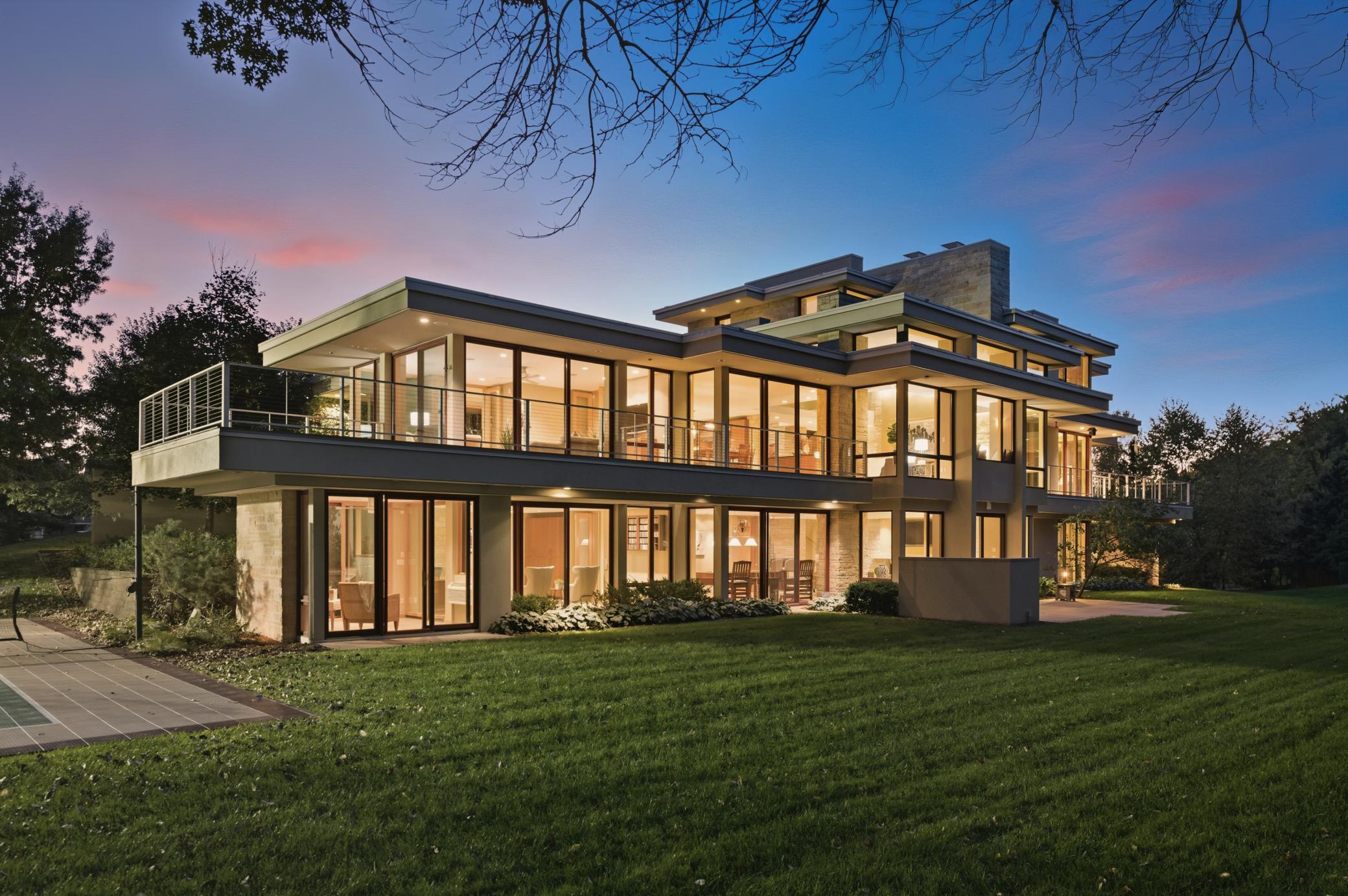 Homes for sale in Mendota Heights, MN | 685 Hidden Creek Trl, Mendota Heights, MN 55118 | MLS# 6707877