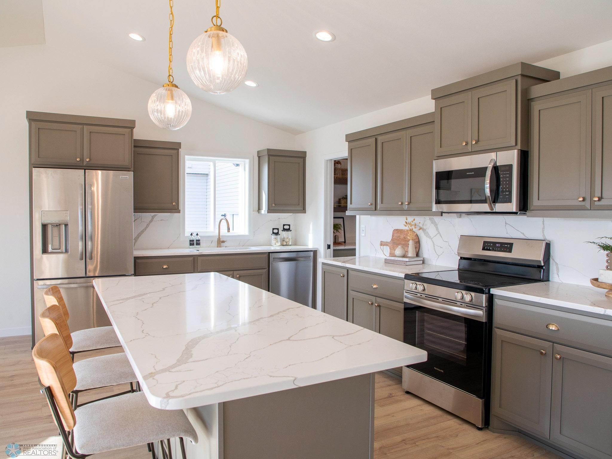 Homes for sale in Fargo, ND | 6672 14Th St S, Fargo, ND 58104 | MLS# 6709171