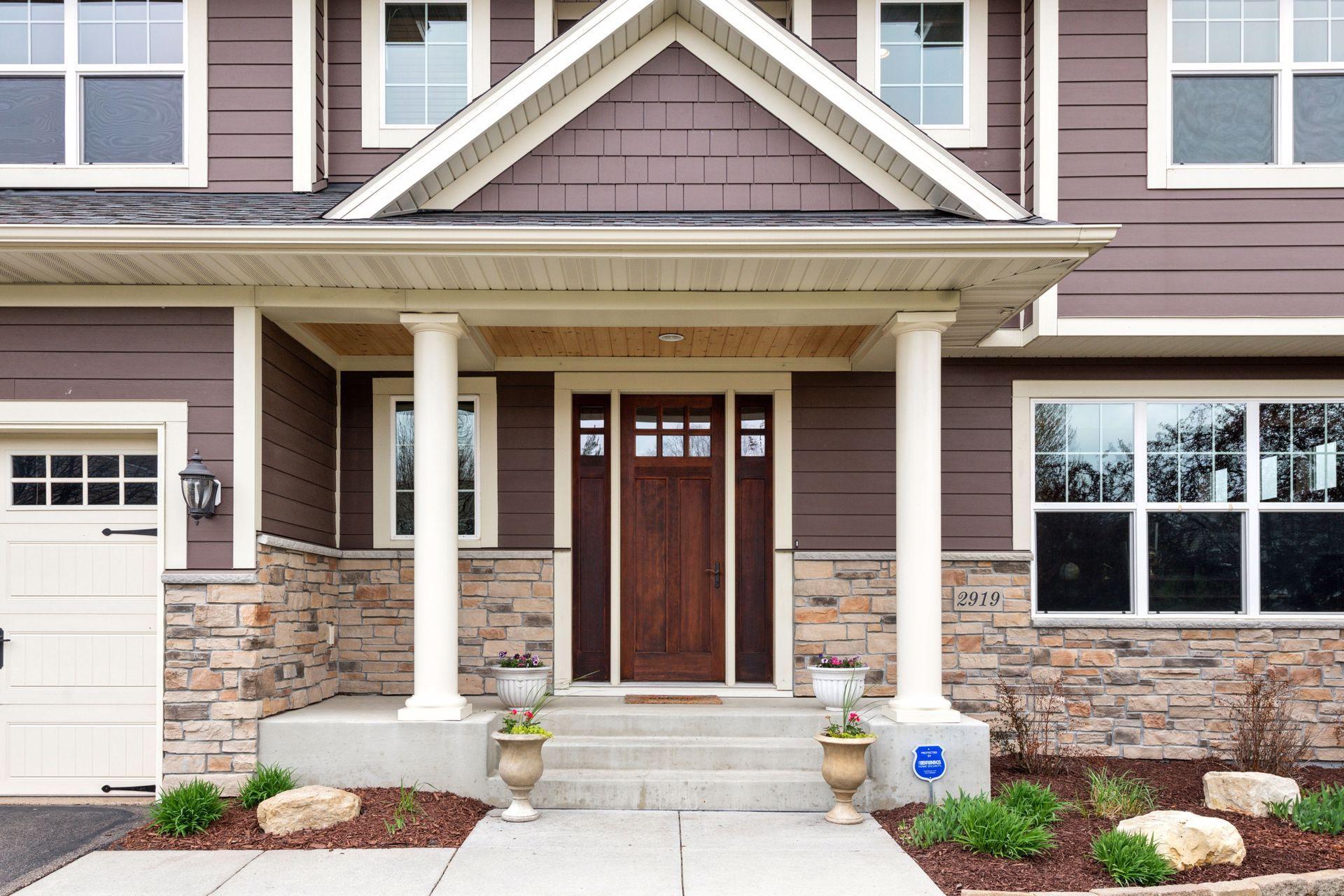 Homes for sale in Chaska, MN | 2919 Hilltop Dr, Chaska, MN 55318 | MLS# 6709302