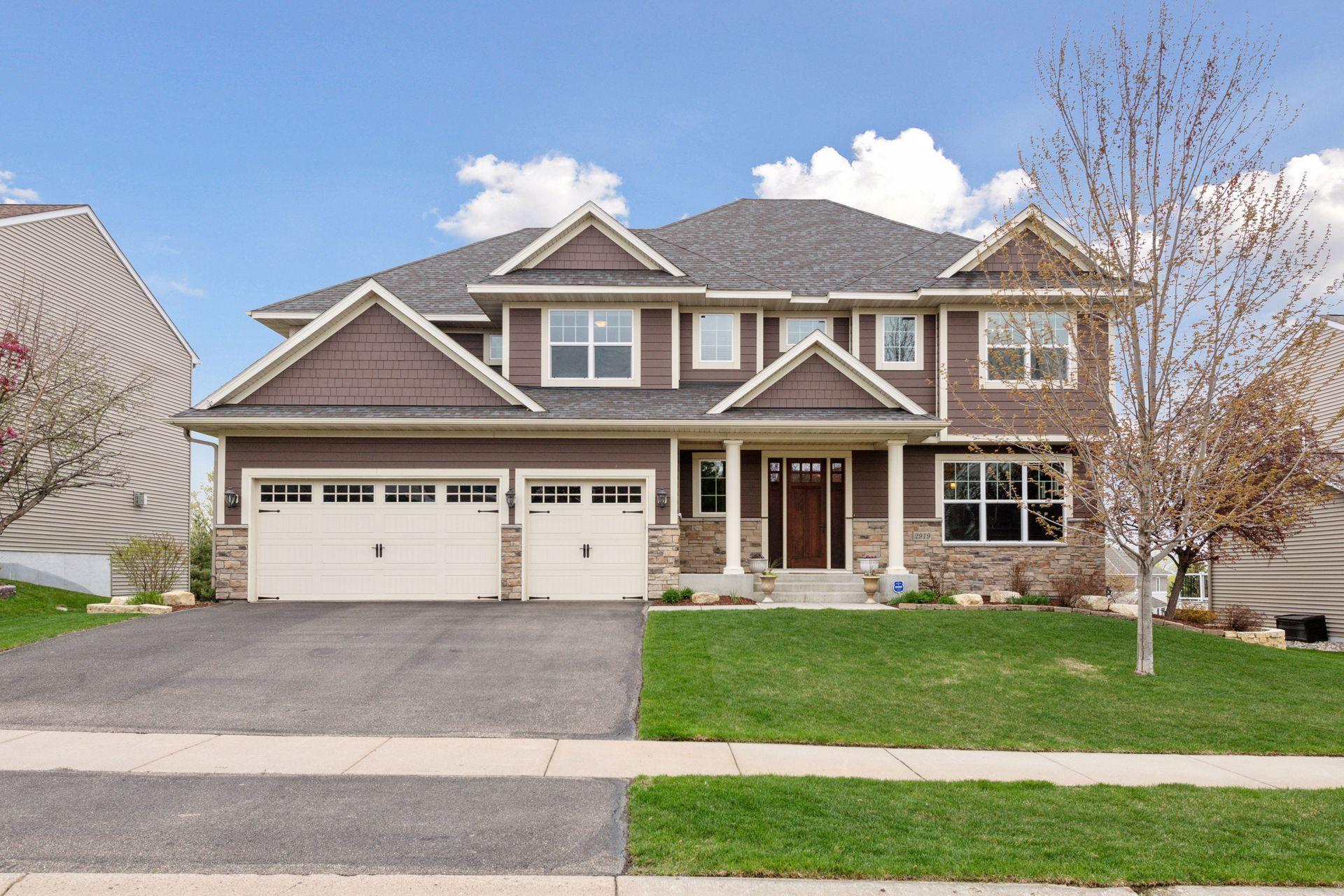 Homes for sale in Chaska, MN | 2919 Hilltop Dr, Chaska, MN 55318 | MLS# 6709302