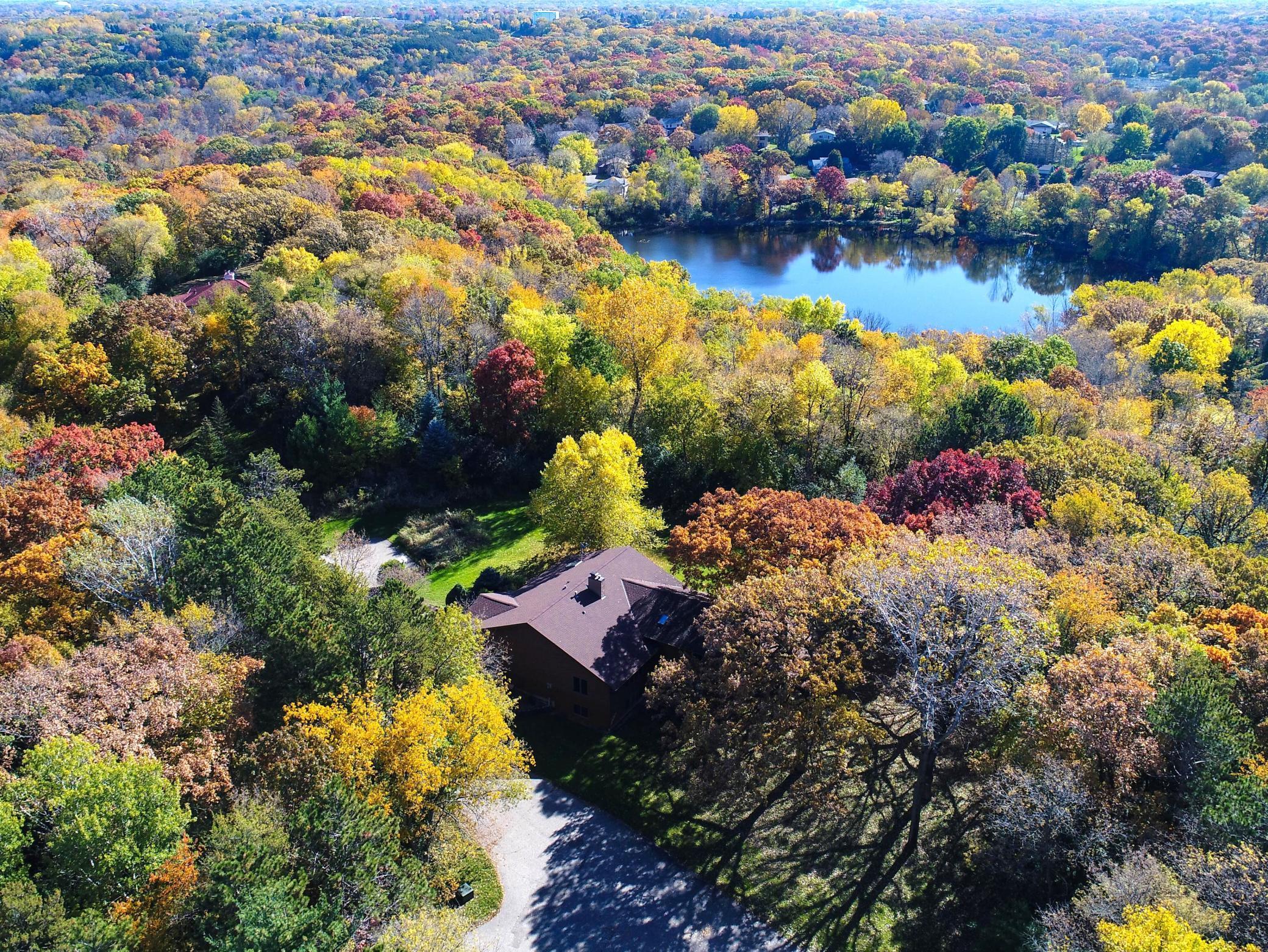 Homes for sale in Eagan, MN | 1310 Deerwood Dr, Eagan, MN 55123 | MLS# 6709547