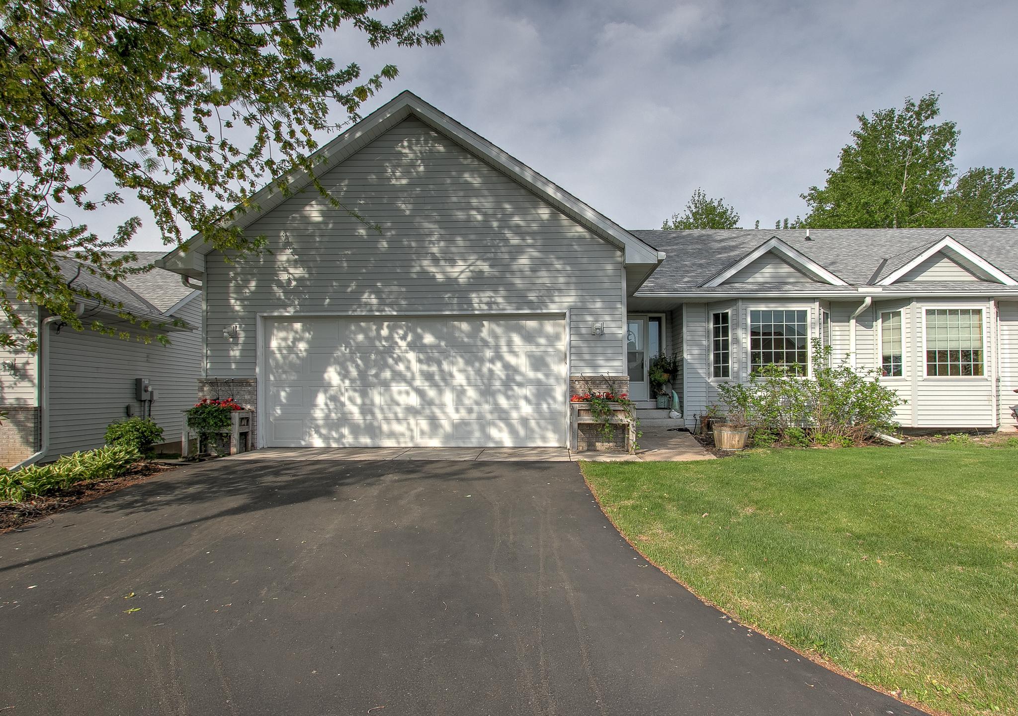 Homes for sale in Braham, MN | 910 Shady Ridge Ln, Braham, MN 55006 | MLS# 6718499