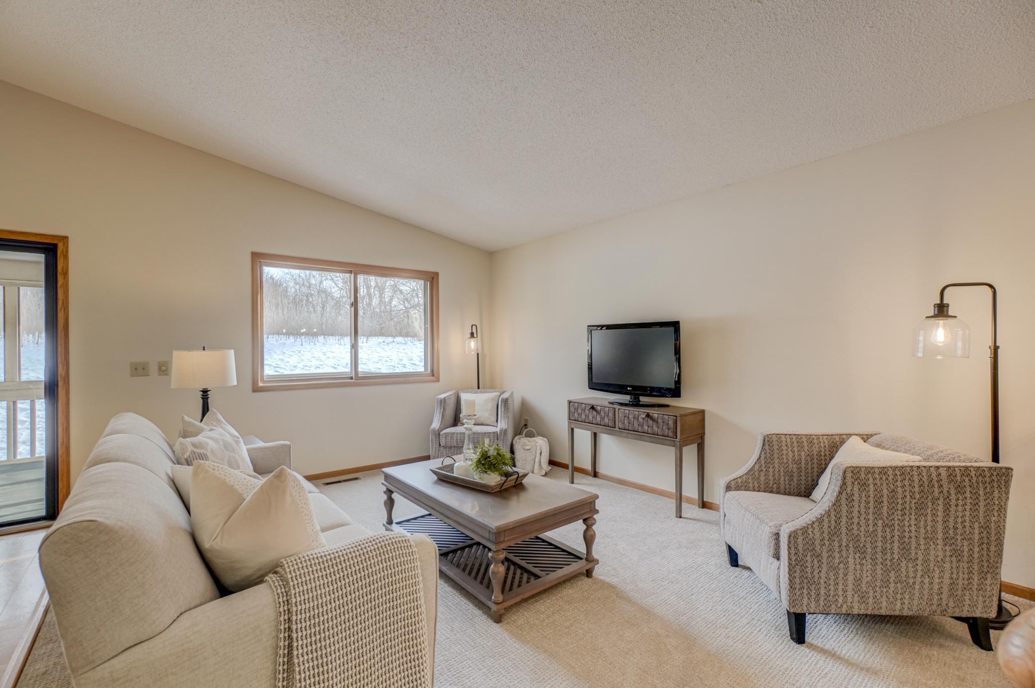 Homes for sale in Eagan, MN | 4316 Clemson Cir #B, Eagan, MN 55122 | MLS# 6721878