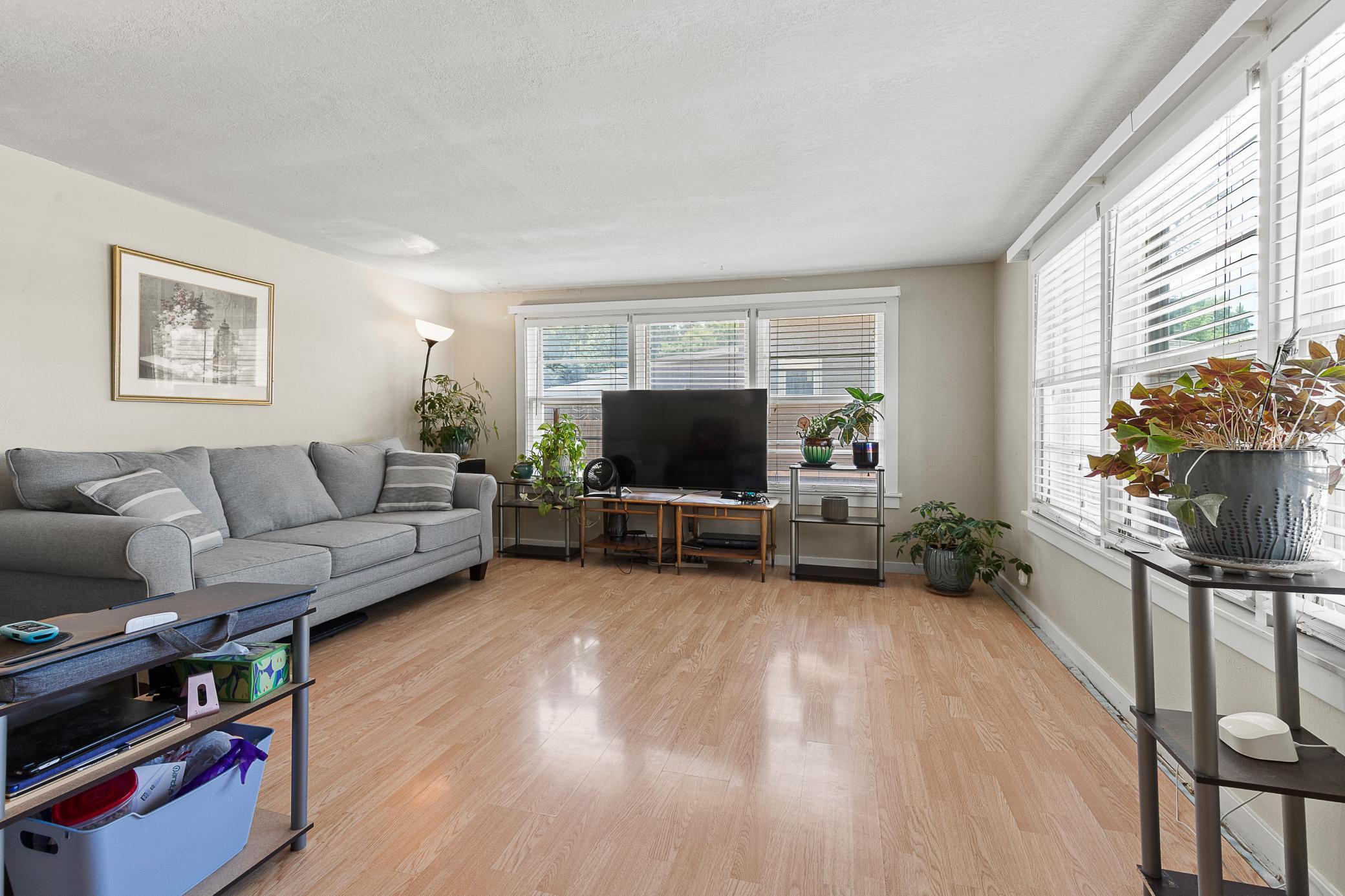 Homes for sale in St. Joseph Twp, WI | 1391 Main St, St. Joseph Twp, WI 54082 | MLS# 6722822