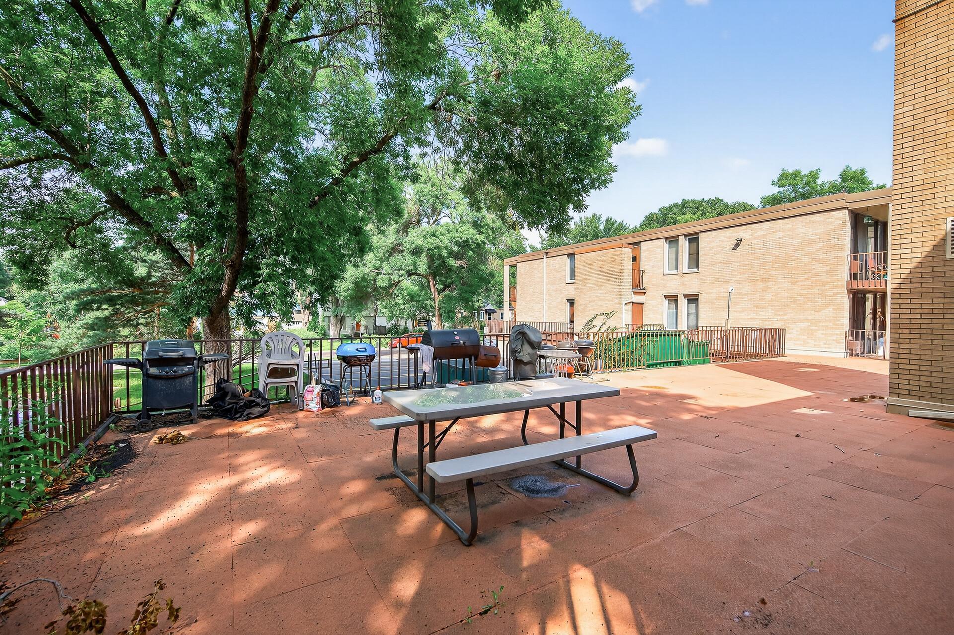 2nd image of 4029 14Th Ave S, Minneapolis, MN 55407
