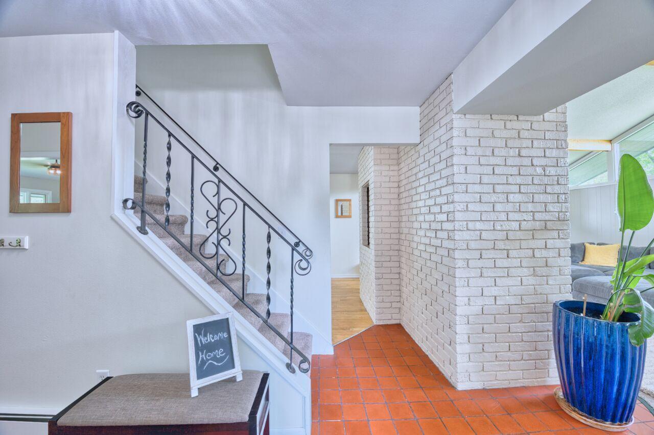 Homes for sale in Aurora, MN | 417 Main St S, Aurora, MN 55705 | MLS# 6725178