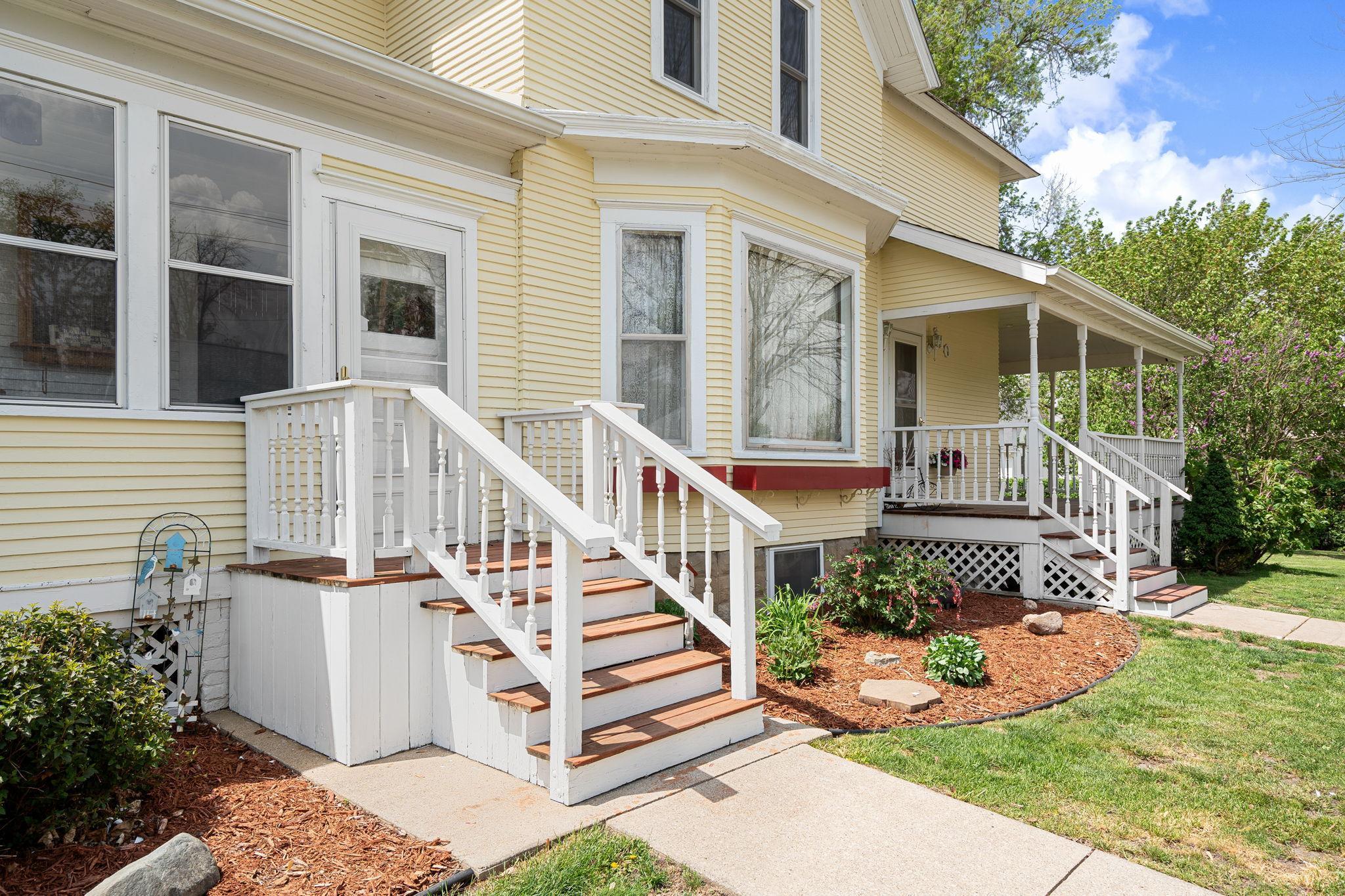 Homes for sale in Blooming Prairie, MN | 310 1St Ave Se, Blooming Prairie, MN 55917 | MLS# 6725481