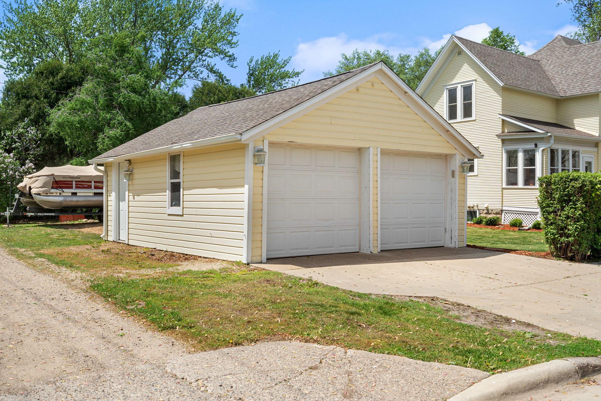 Homes for sale in Blooming Prairie, MN | 310 1St Ave Se, Blooming Prairie, MN 55917 | MLS# 6725481