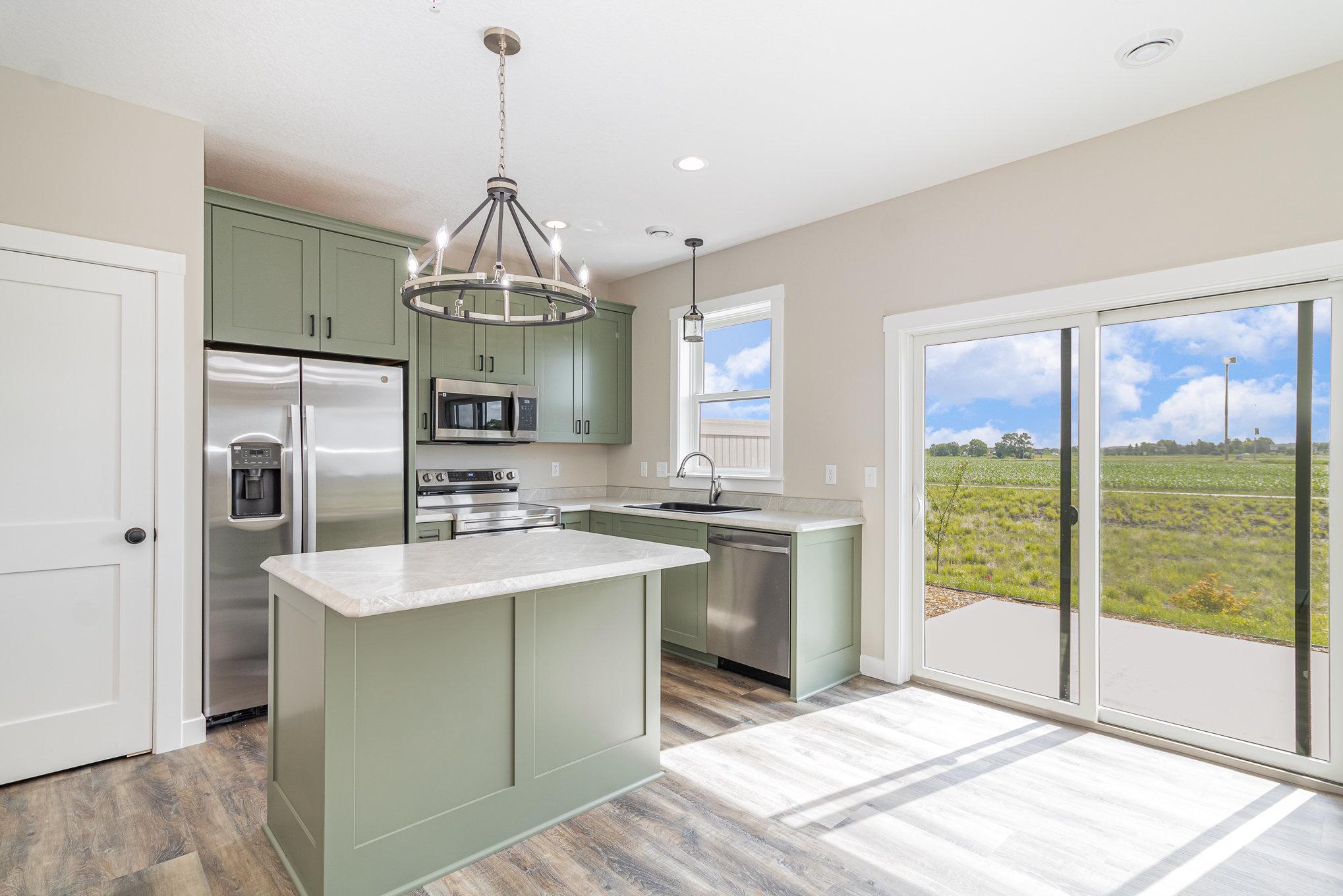 1st image of 811 Viburnum St, Belle Plaine, MN 56011 | MLS# 6727681
