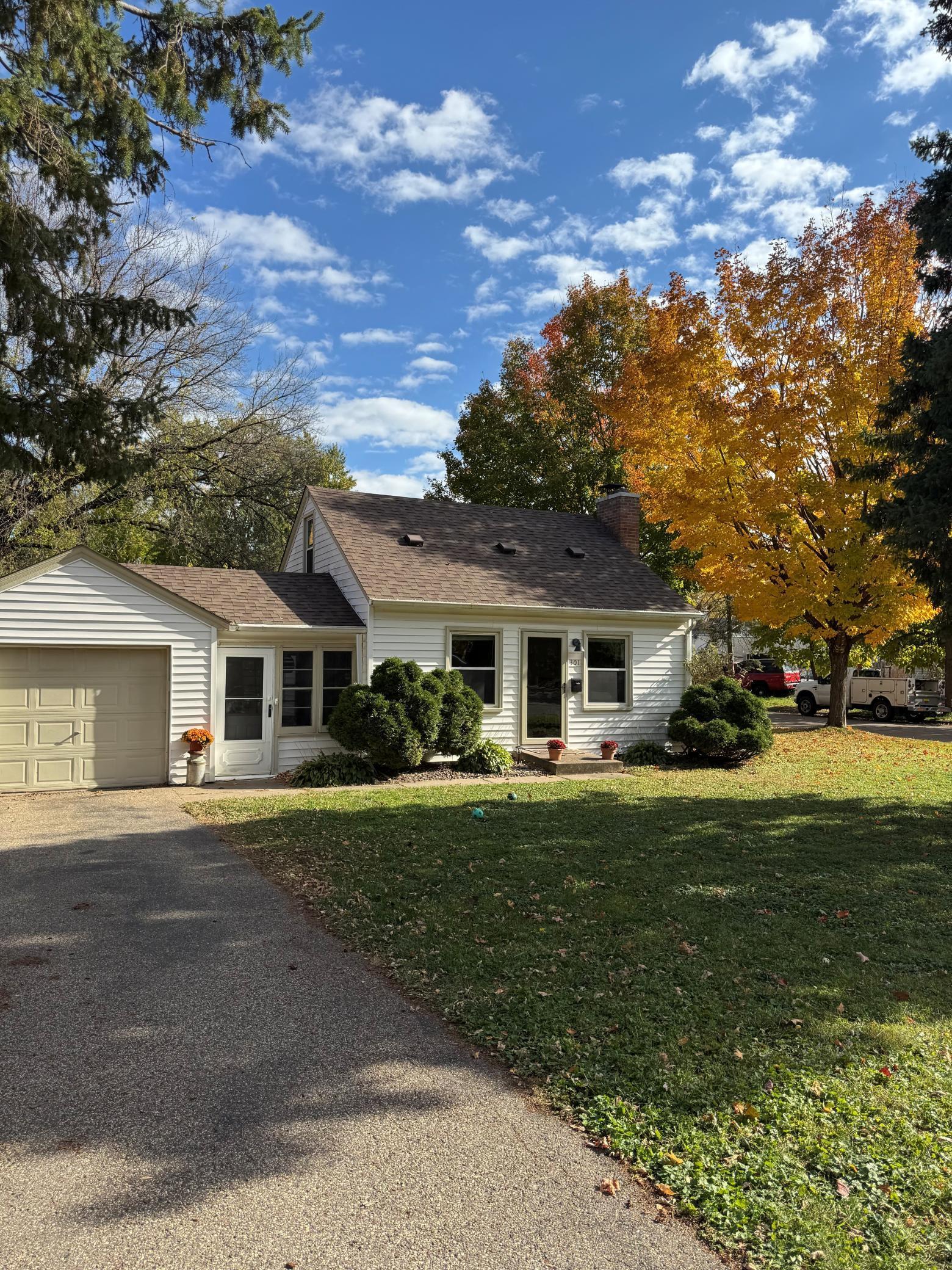 Homes for sale in Hopkins, MN | 301 19th Ave N, Hopkins, MN 55343 | MLS# 6729246