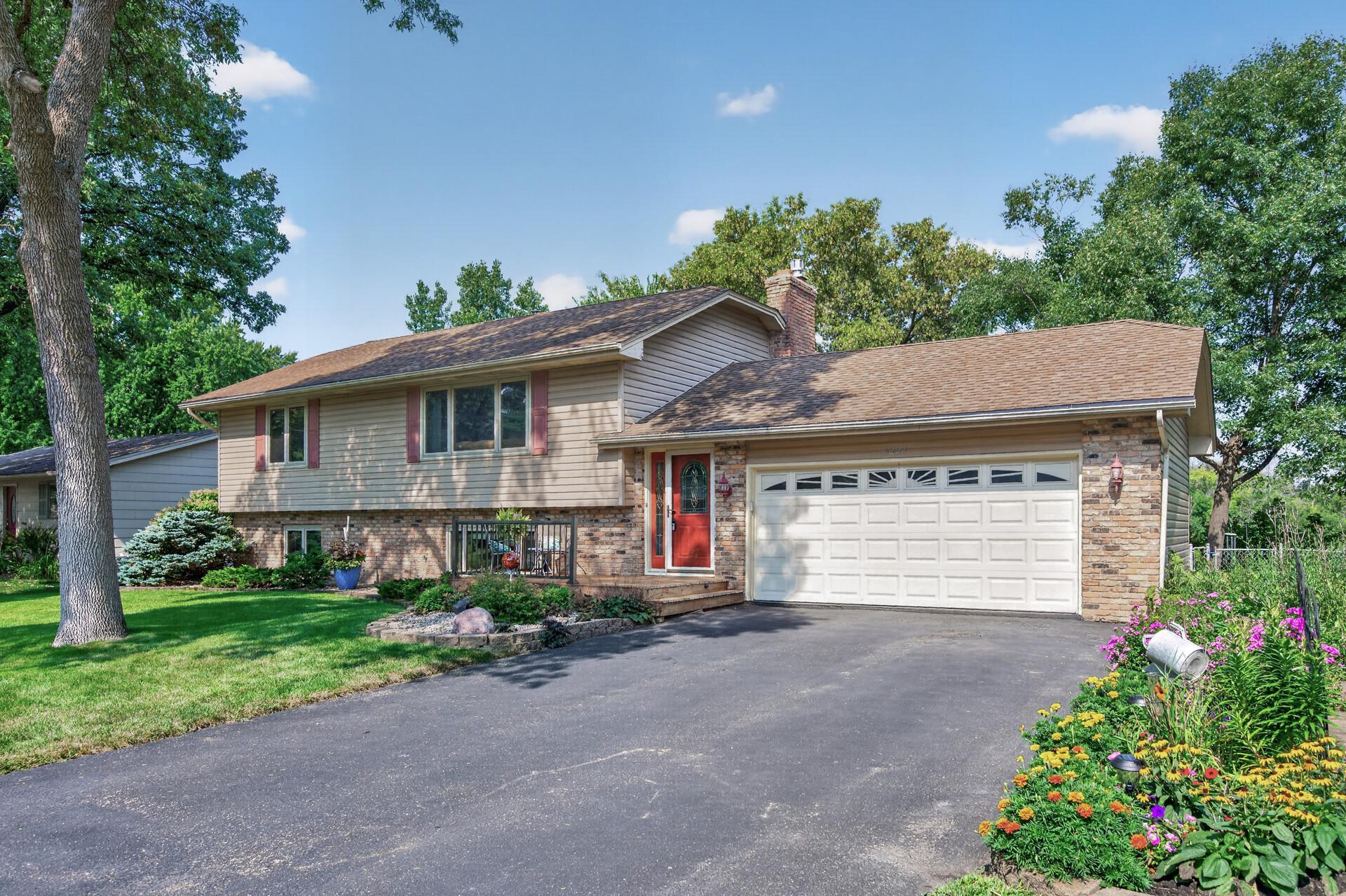 1st image of 6227 Annapolis Ln N, Maple Grove, MN 55311 | MLS# 6729860