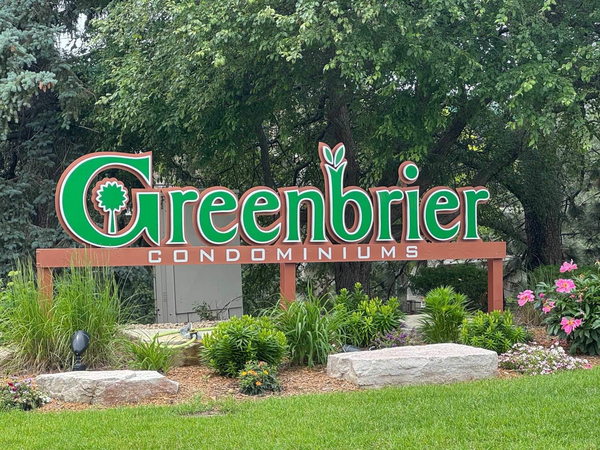 Homes for sale in Minnetonka, MN | 10411 Cedar Lake Rd #213, Minnetonka, MN 55305 | MLS# 6733873