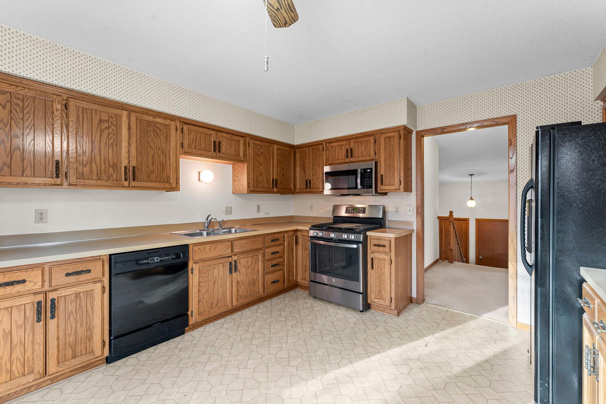 Homes for sale in Plymouth, MN | 2800 Zanzibar Ln N, Plymouth, MN 55447 | MLS# 6736698