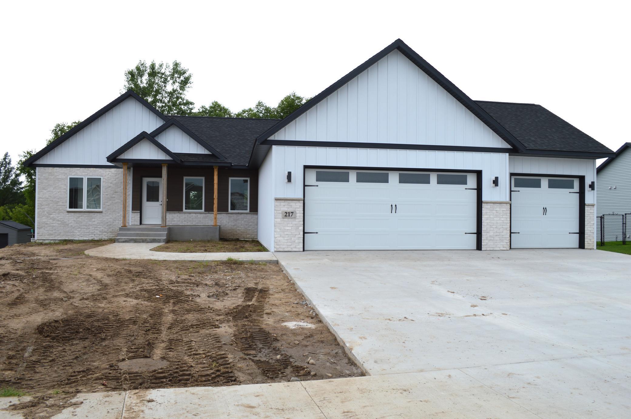 Homes for sale in Avon, MN | 217 Woolgrass Way, Avon, MN 56310 | MLS# 6739073