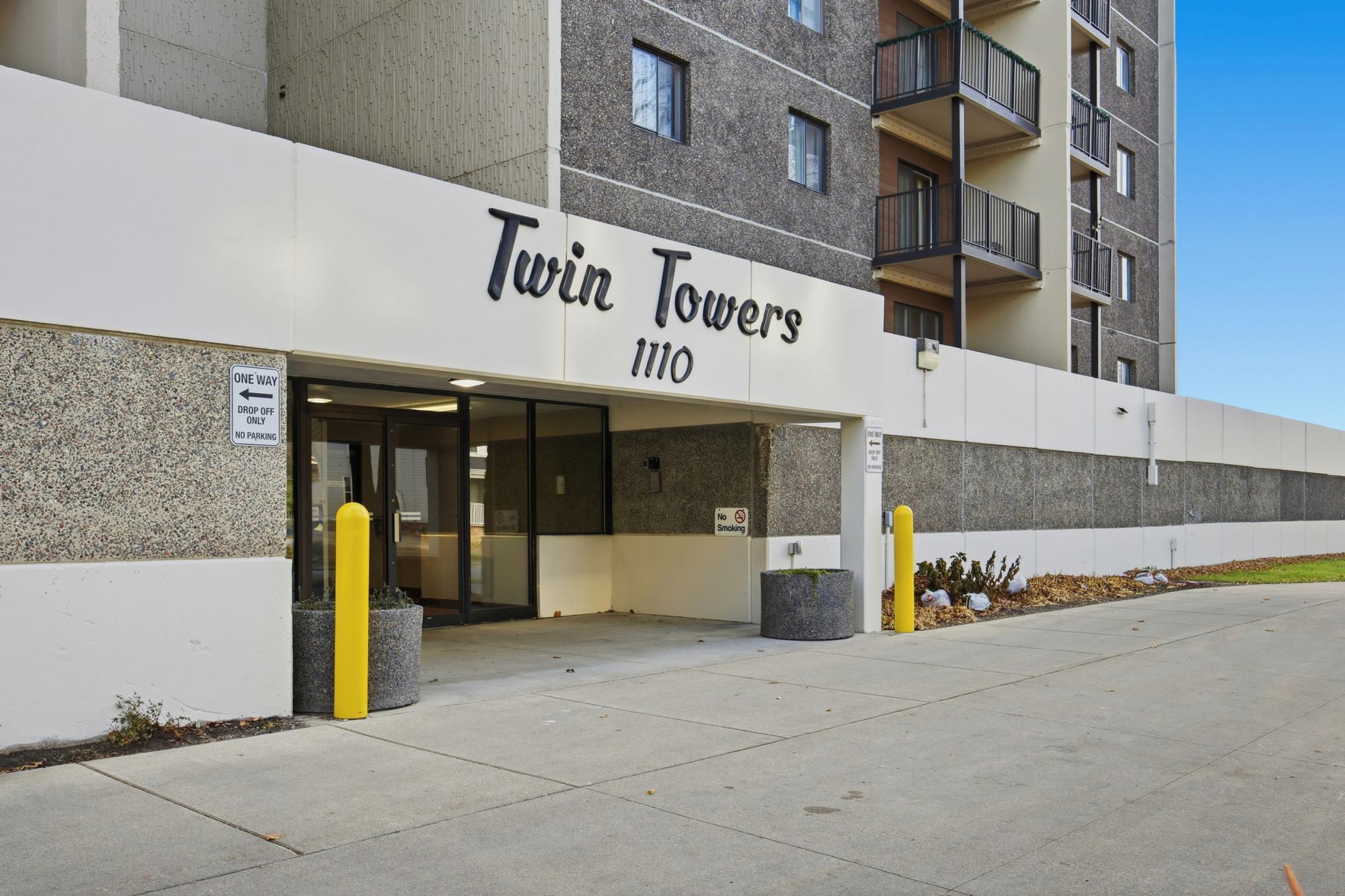 Homes for sale in Fargo, ND | 1110 3rd Ave N #201E, Fargo, ND 58102 | MLS# 6739958