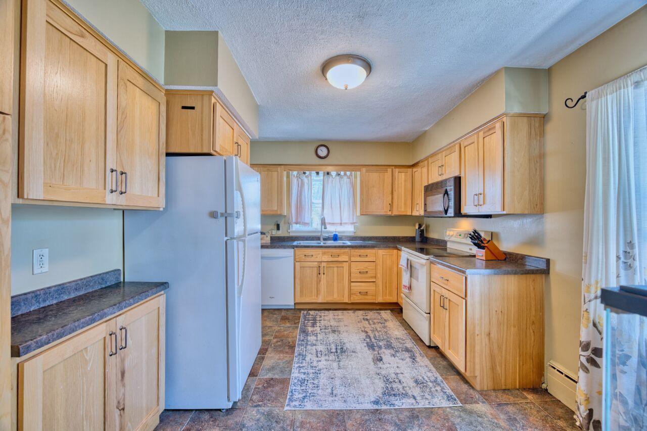 Homes for sale in Aurora, MN | 305 Central Ave W, Aurora, MN 55705 | MLS# 6741340