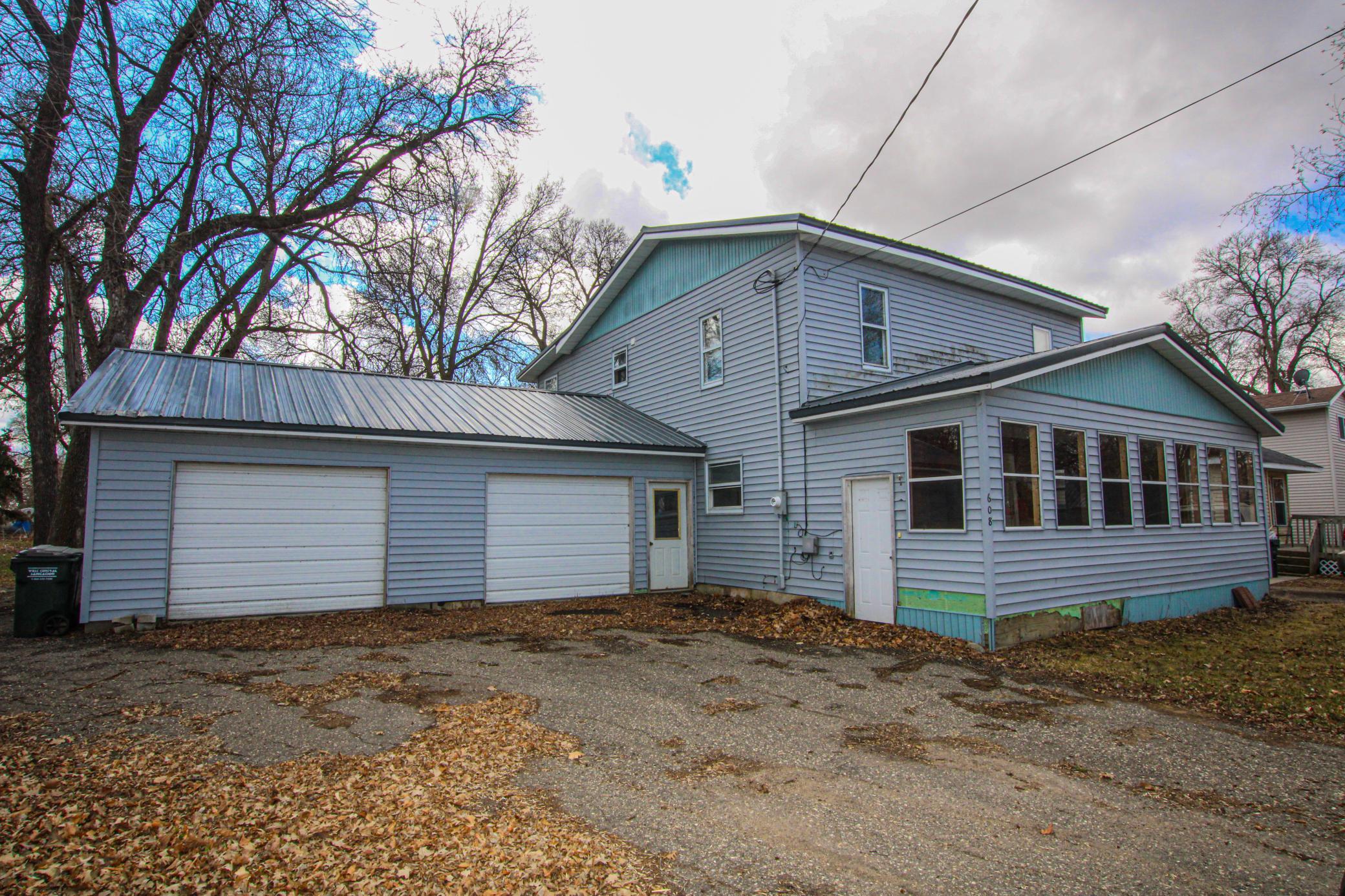 Homes for sale in Osakis, MN | 608 E Lake St, Osakis, MN 56360 | MLS# 6743783