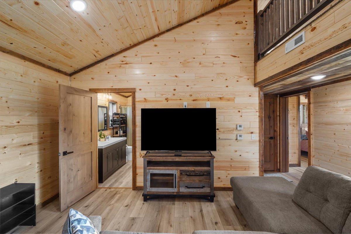 Homes for sale in Osakis, MN | 21014 Eagle Dr, Osakis, MN 56360 | MLS# 6746838