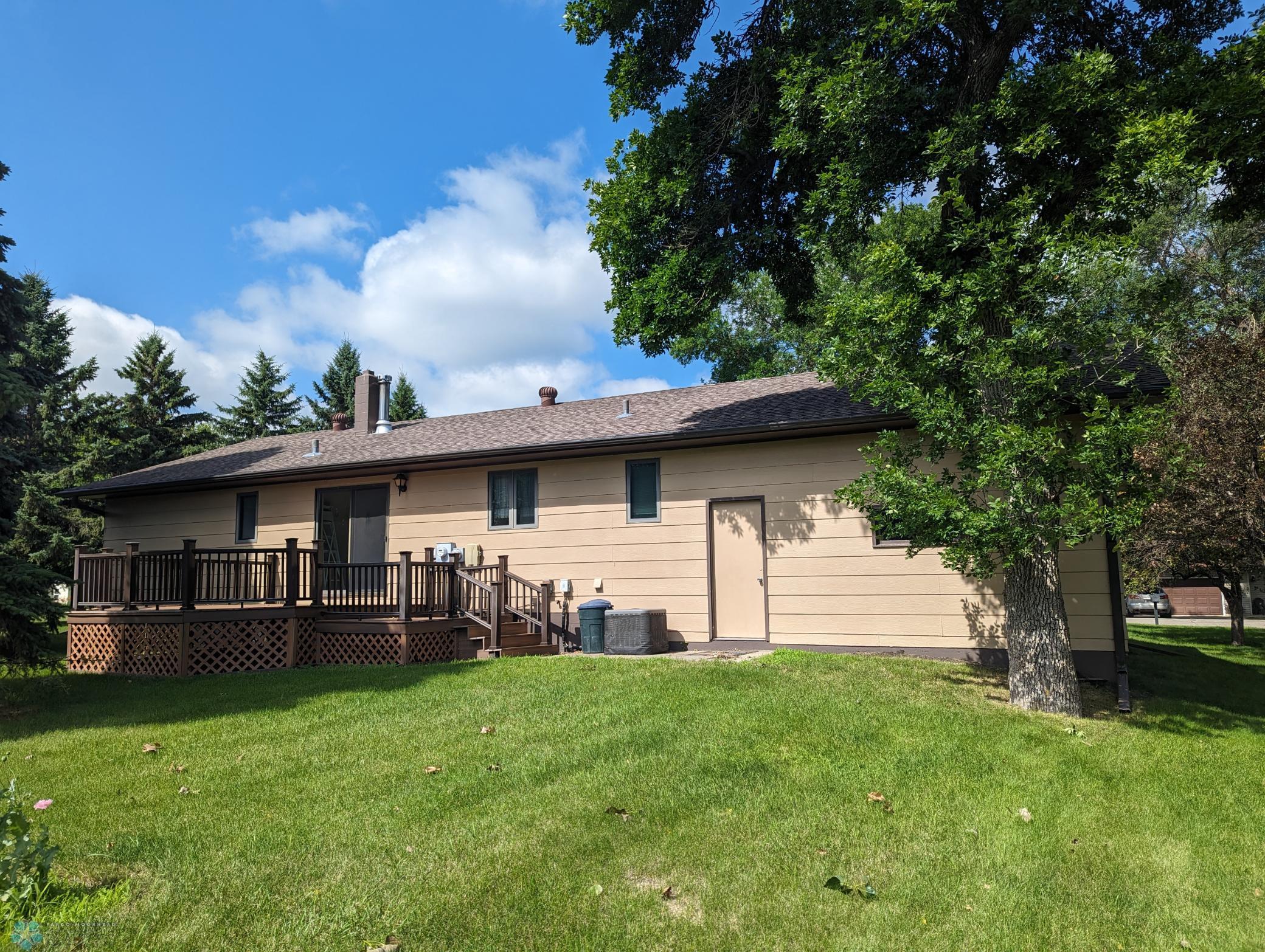 Homes for sale in Lisbon, ND | 709 Broadway St, Lisbon, ND 58054 | MLS# 6748404