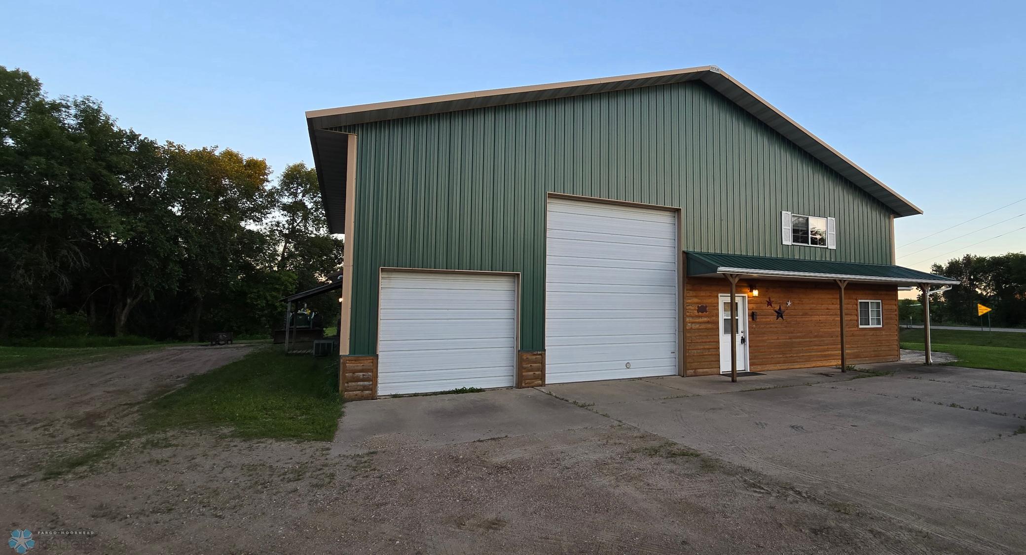 Homes for sale in Eagle Lake Twp, MN | 37504 S Eagle Lake Rd, Eagle Lake Twp, MN 56515 | MLS# 6749262