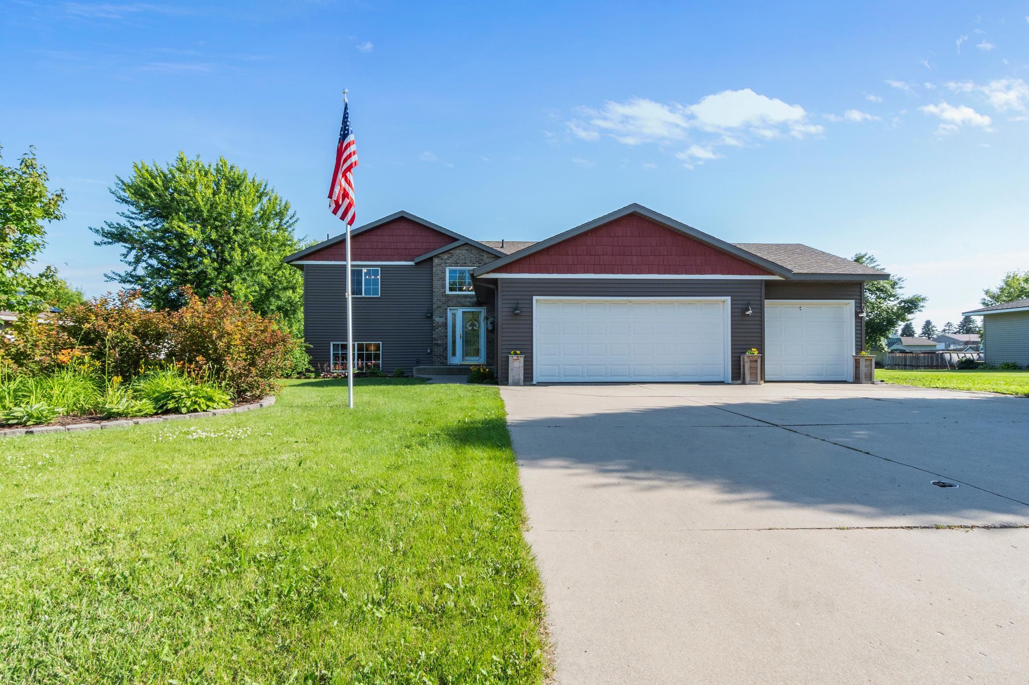 Homes for sale in Osakis, MN | 705 W Queen St, Osakis, MN 56360 | MLS# 6750883