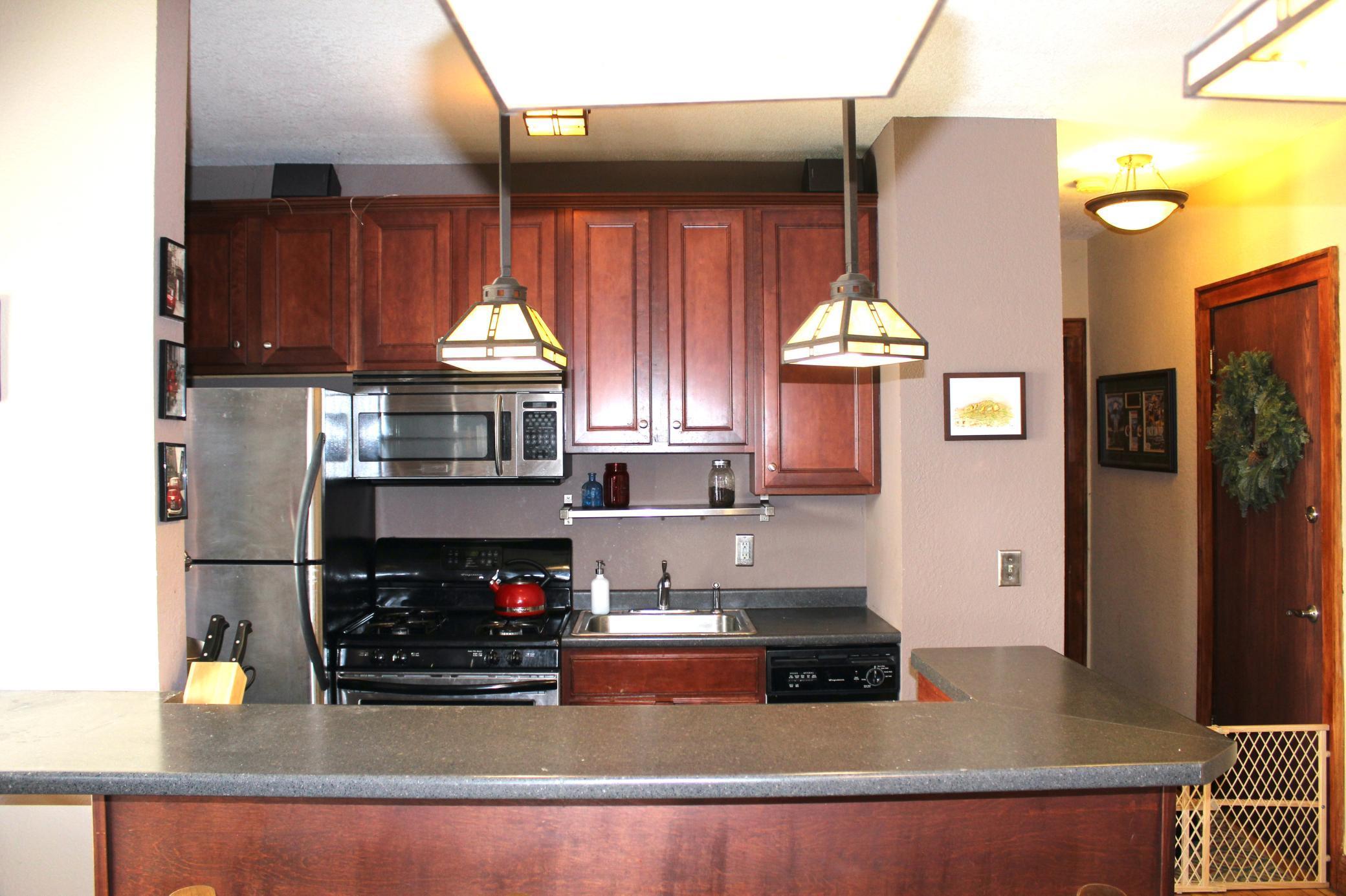 Homes for sale in Minneapolis, MN | 1812 Clinton Ave #303, Minneapolis, MN 55404 | MLS# 6752670