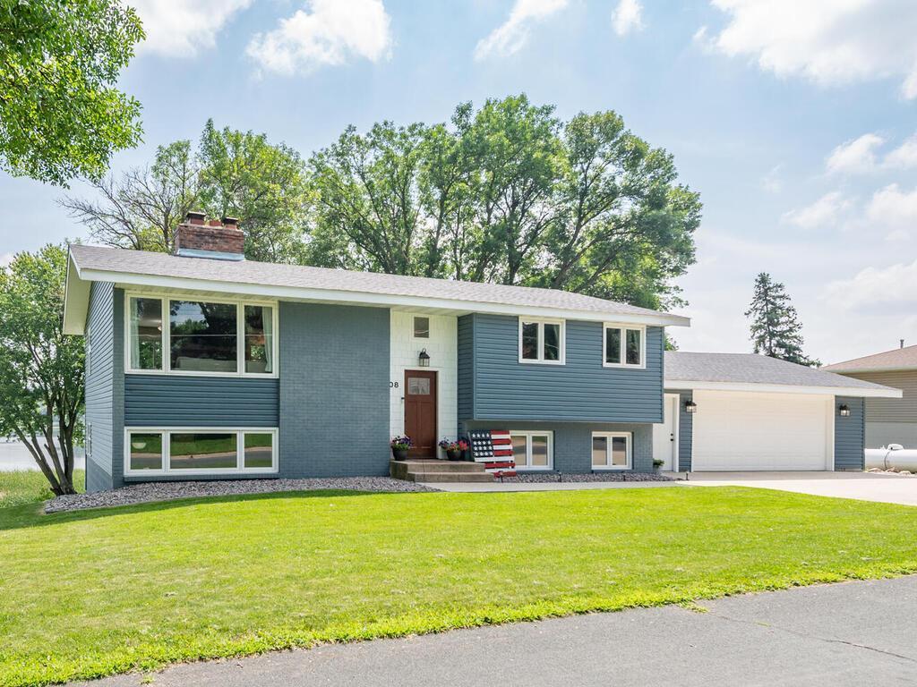 Homes for sale in Norwood Young America, MN | 108 5Th Ave Ne, Norwood Young America, MN 55397 | MLS# 6753063