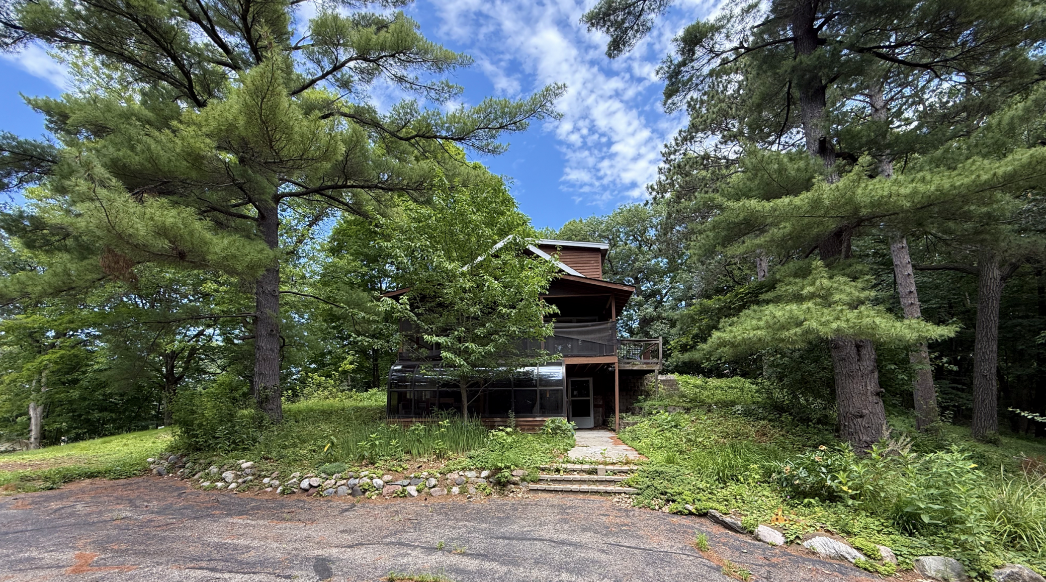 Homes for sale in Chanhassen, MN | 6620 X Horseshoe Curv, Chanhassen, MN 55317 | MLS# 6753582