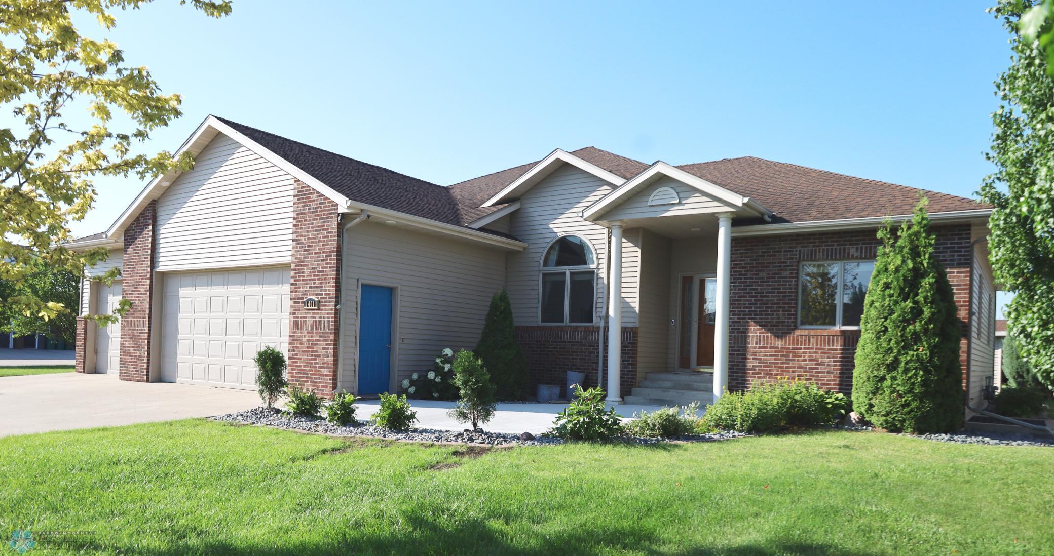 Homes for sale in Wahpeton, ND | 1401 17Th Ave N, Wahpeton, ND 58075 | MLS# 6755270