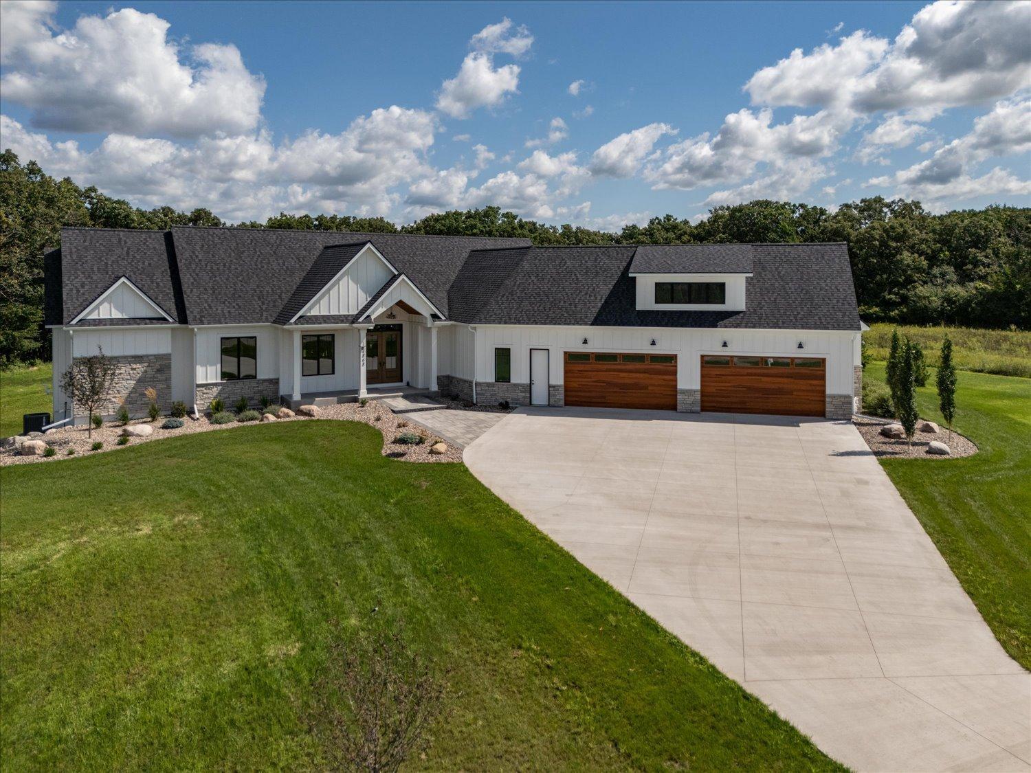 1st image of 4868 Royal Oaks Cir Sw, Rochester, MN 55902 | MLS# 6755457