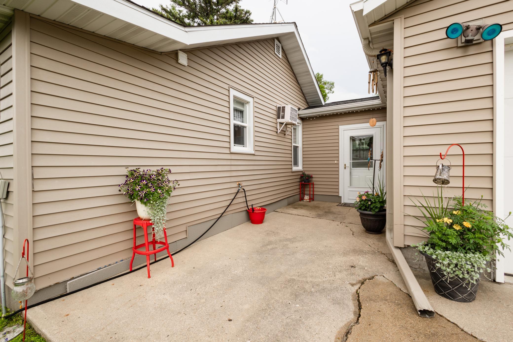 Homes for sale in Osakis, MN | 600 W 1St Ave, Osakis, MN 56360 | MLS# 6755565