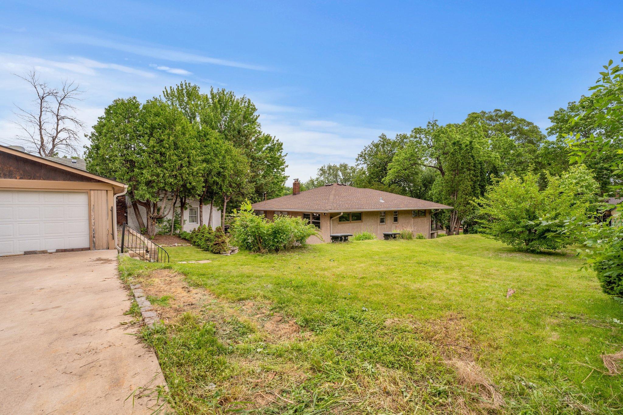14th image of 8xx Humboldt Ave, West Saint Paul, MN 55118 | MLS# 6756432