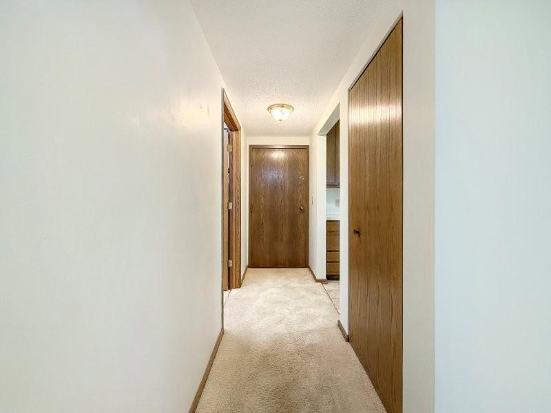 Homes for sale in Fairmont, MN | 232 S Dewey St #105, Fairmont, MN 56031 | MLS# 6758115