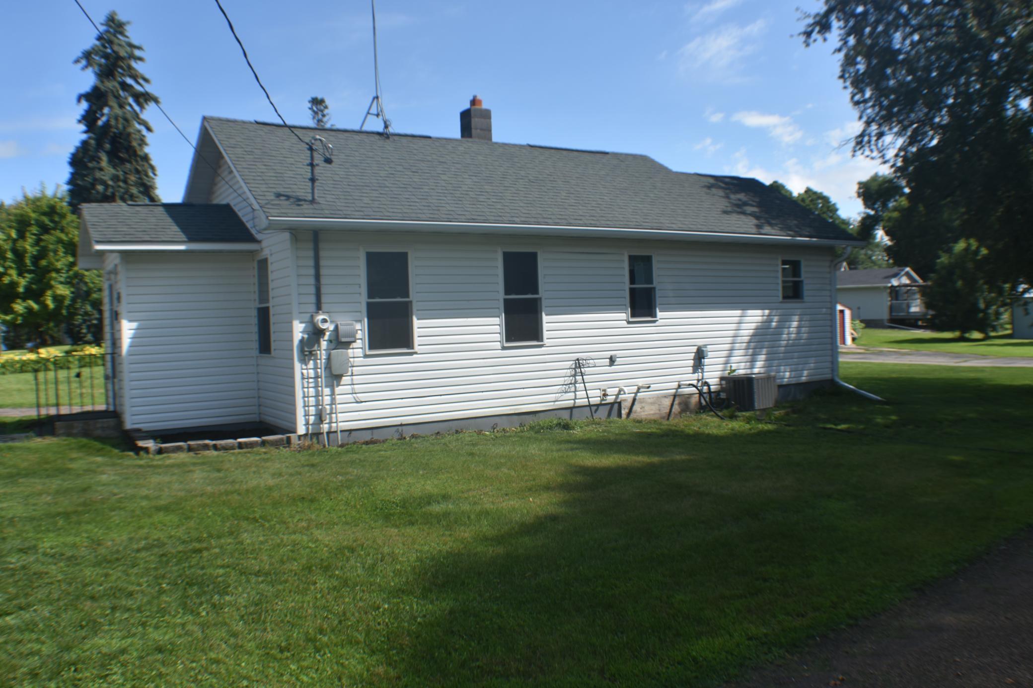 Homes for sale in Osakis, MN | 103 5Th Ave E, Osakis, MN 56360 | MLS# 6758267