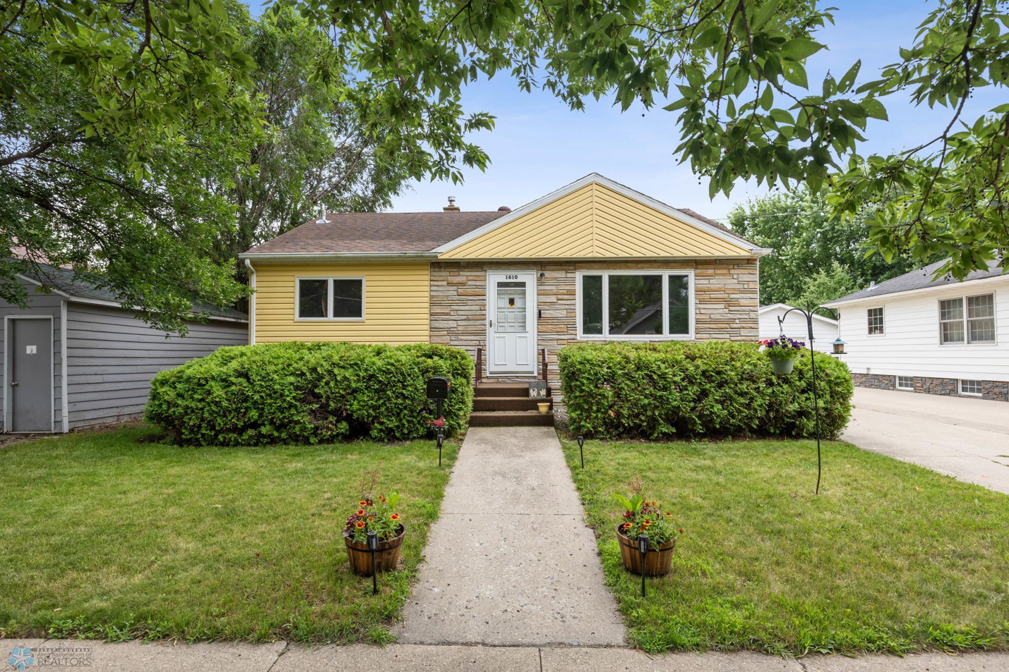 Homes for sale in Fargo, ND | 1610 2Nd Ave S, Fargo, ND 58103 | MLS# 6758311