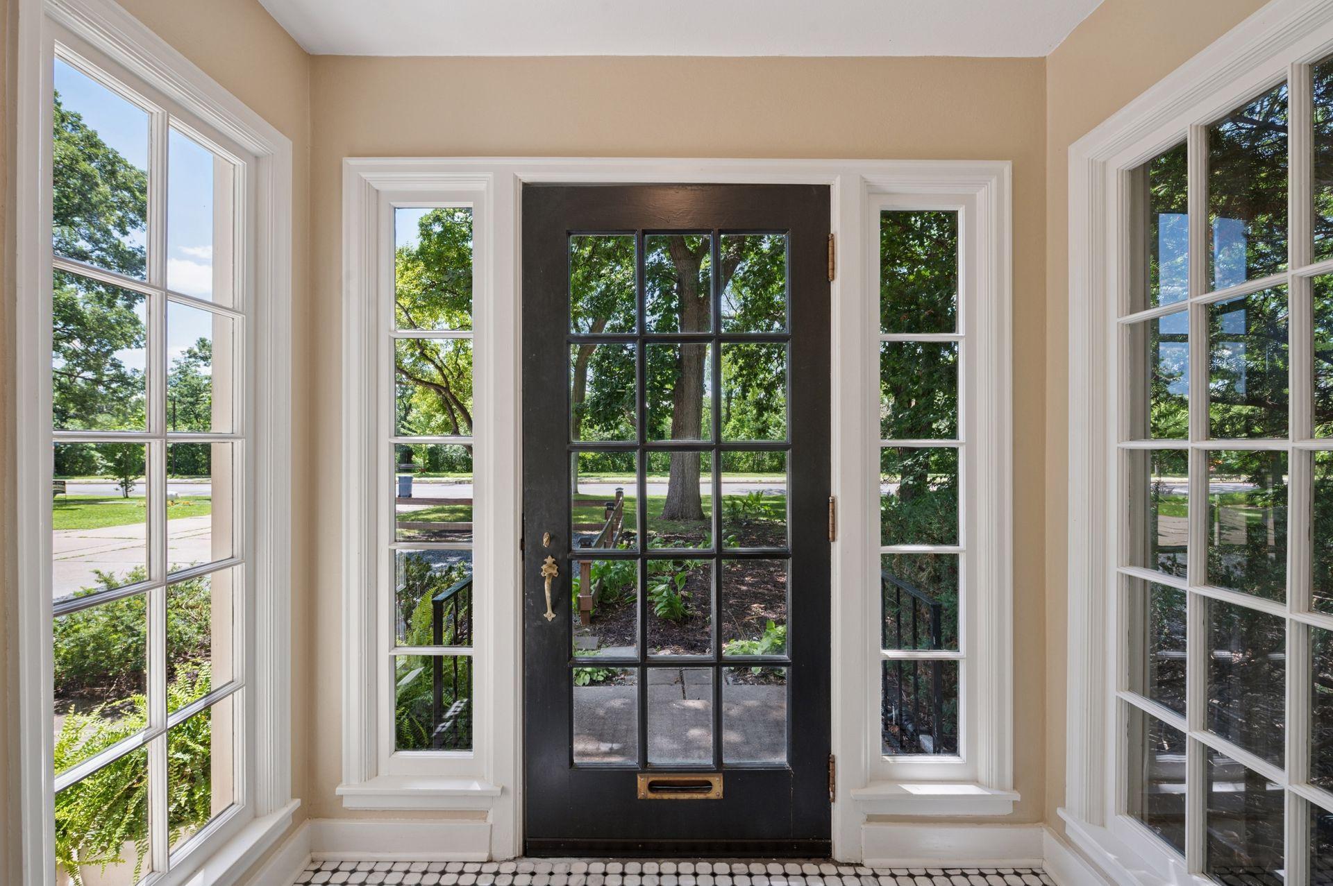 Homes for sale in Minneapolis, MN | 1909 E River Pkwy, Minneapolis, MN 55414 | MLS# 6759737